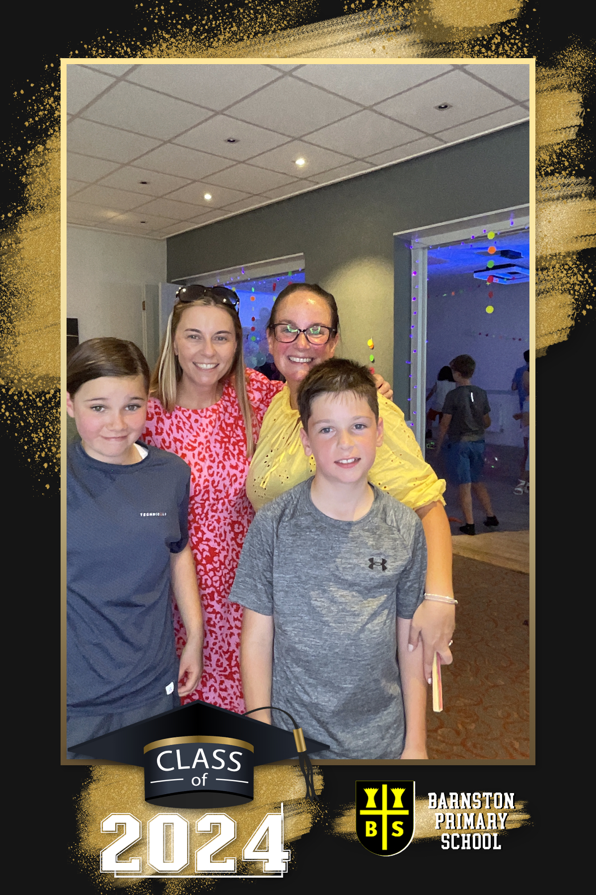 Barnston School Year 6 Leavers Party | View more photos from the event at gallery.liverpoolselfiemirror.co.uk/u/LiverpoolSelfieMirror/Barnston-School-Year-6-Leavers-Party