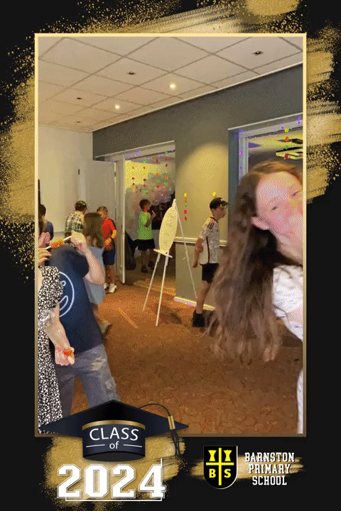 Barnston School Year 6 Leavers Party | View more photos from the event at gallery.liverpoolselfiemirror.co.uk/u/LiverpoolSelfieMirror/Barnston-School-Year-6-Leavers-Party