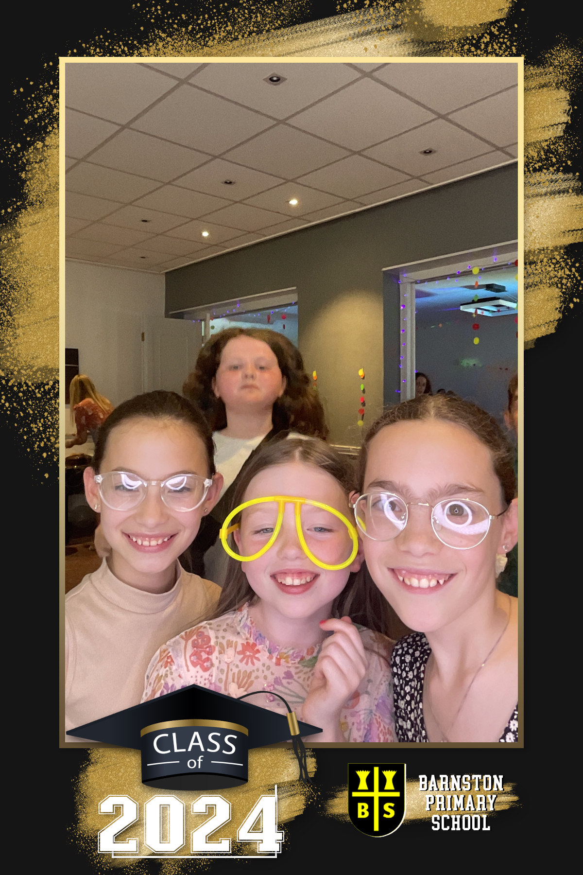 Barnston School Year 6 Leavers Party | View more photos from the event at gallery.liverpoolselfiemirror.co.uk/u/LiverpoolSelfieMirror/Barnston-School-Year-6-Leavers-Party