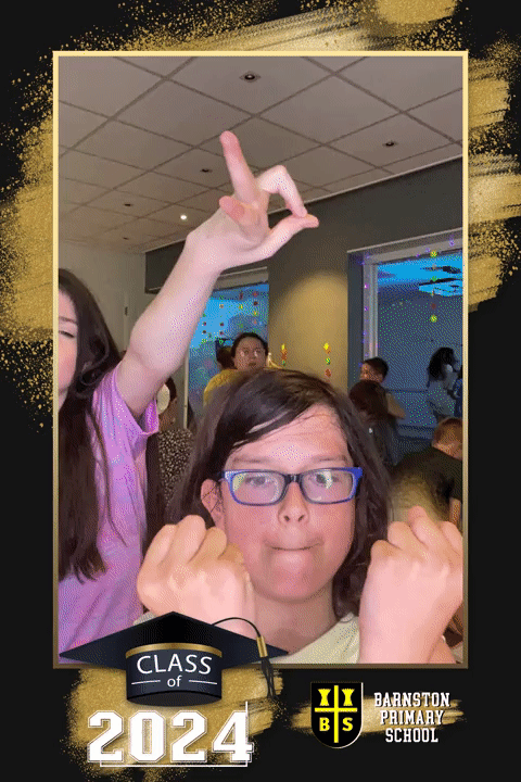 Barnston School Year 6 Leavers Party | View more photos from the event at gallery.liverpoolselfiemirror.co.uk/u/LiverpoolSelfieMirror/Barnston-School-Year-6-Leavers-Party