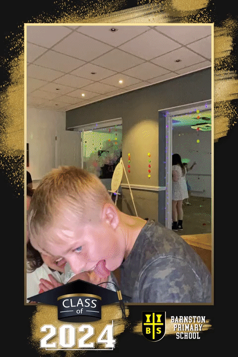 Barnston School Year 6 Leavers Party | View more photos from the event at gallery.liverpoolselfiemirror.co.uk/u/LiverpoolSelfieMirror/Barnston-School-Year-6-Leavers-Party
