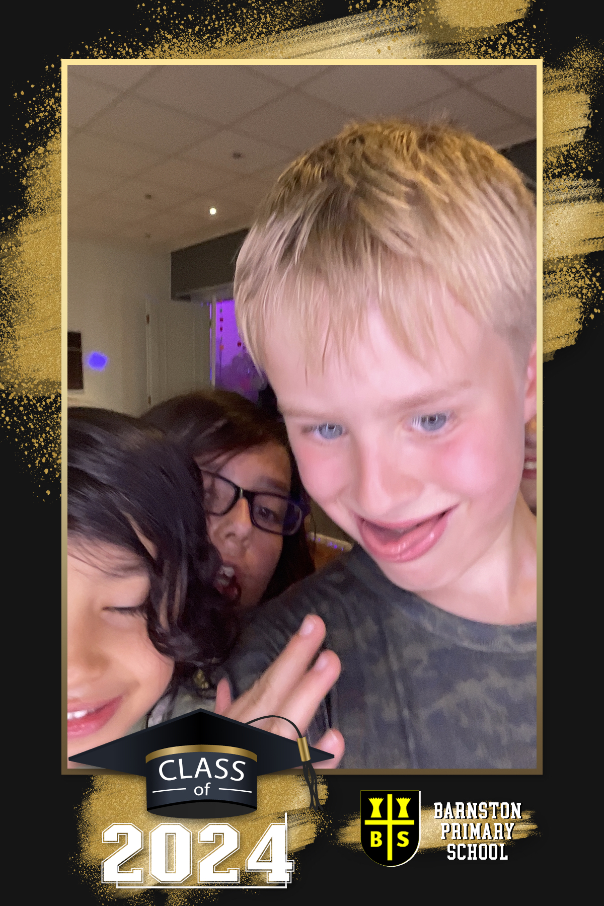 Barnston School Year 6 Leavers Party | View more photos from the event at gallery.liverpoolselfiemirror.co.uk/u/LiverpoolSelfieMirror/Barnston-School-Year-6-Leavers-Party