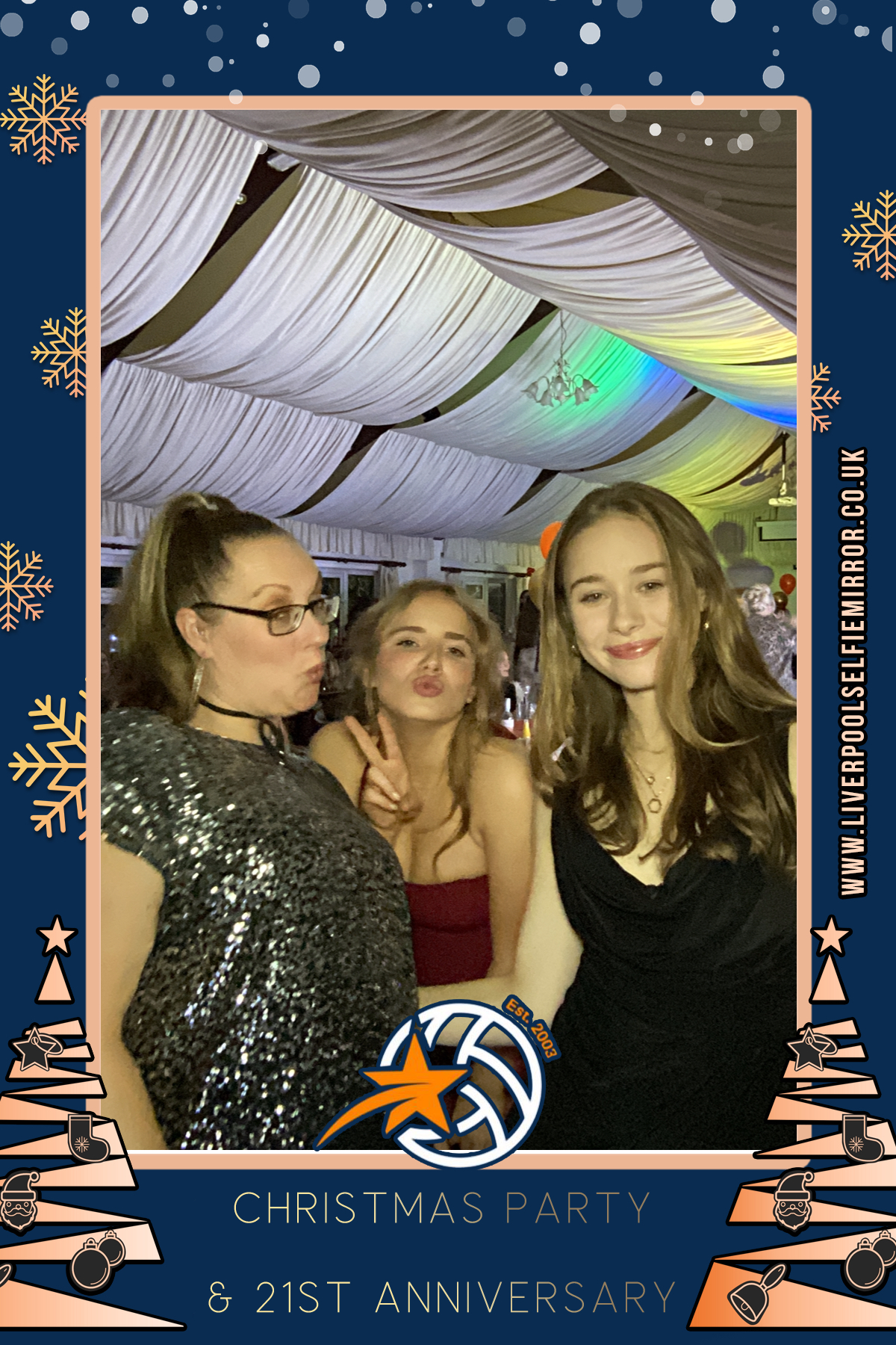 Chesterfield Community Netball Club Xmas Party | View more photos from the event at gallery.liverpoolselfiemirror.co.uk/u/LiverpoolSelfieMirror/Chesterfield-Community-Netball-Club-Xmas-Party