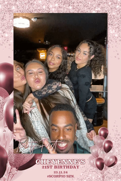 Cheyenne's 21st Birthday | View more photos from the event at gallery.liverpoolselfiemirror.co.uk/u/LiverpoolSelfieMirror/Cheyennes-21st-Birthday