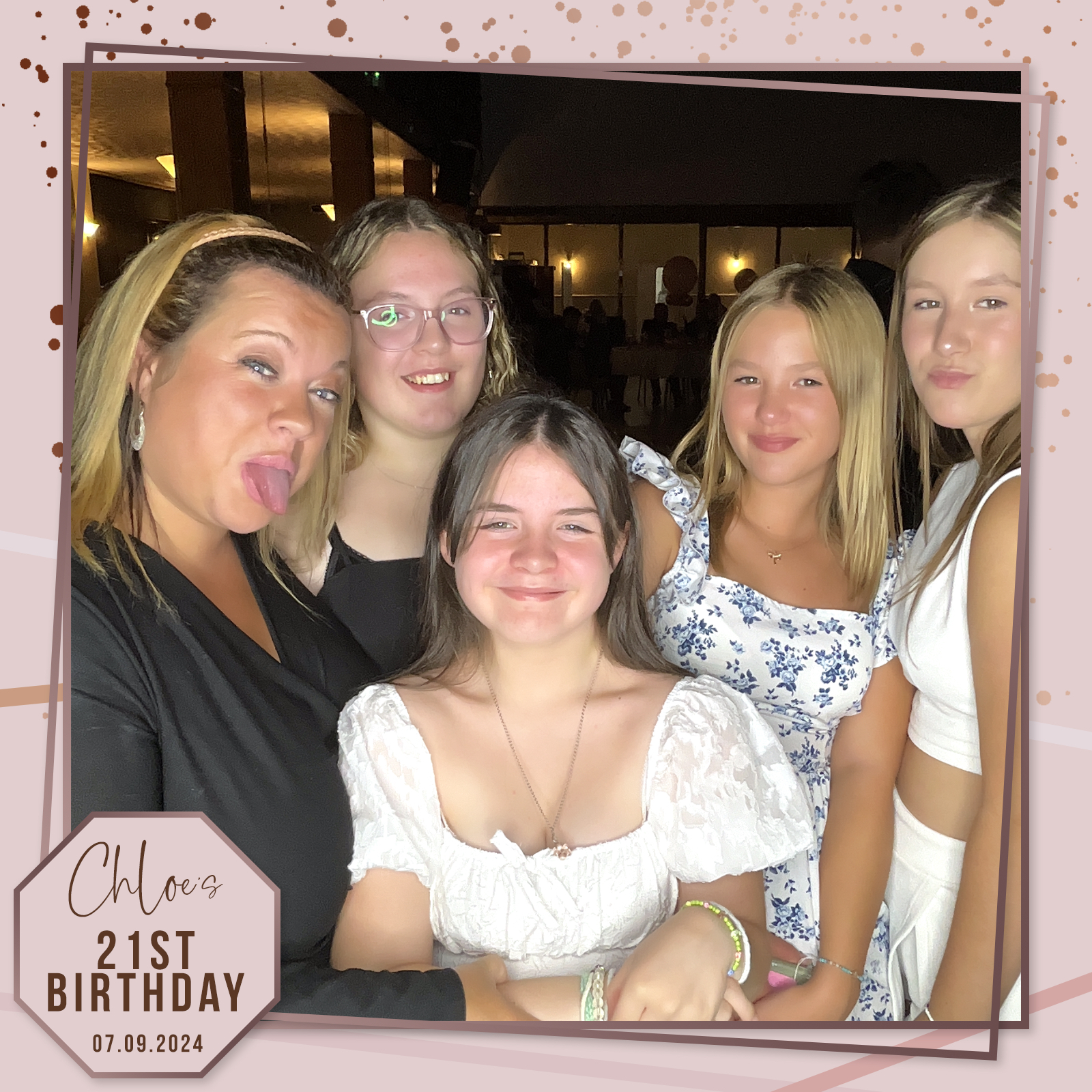 Chloe's 21st Birthday | View more photos from the event at gallery.liverpoolselfiemirror.co.uk/u/LiverpoolSelfieMirror/Chloes-21st-Birthday
