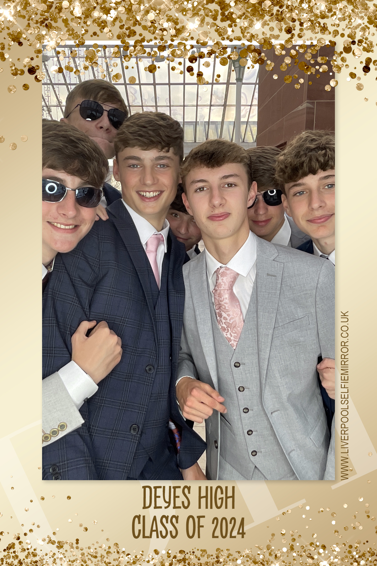 Deyes High Prom | View more photos from the event at gallery.liverpoolselfiemirror.co.uk/u/LiverpoolSelfieMirror/Deyes-High-Prom