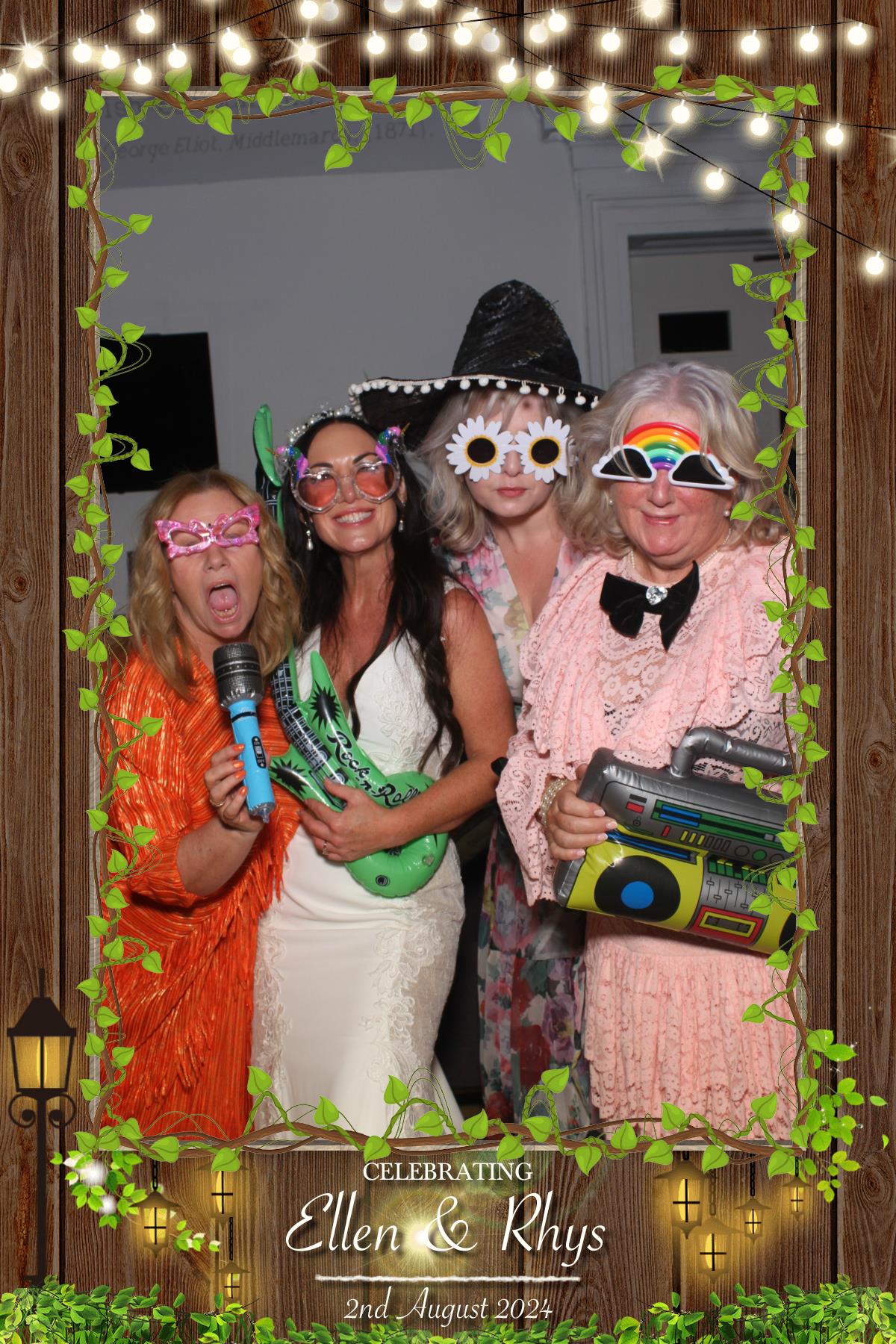 Ellen & Rhys' Wedding | View more photos from the event at gallery.liverpoolselfiemirror.co.uk/u/LiverpoolSelfieMirror/Ellen-Rhys-Wedding