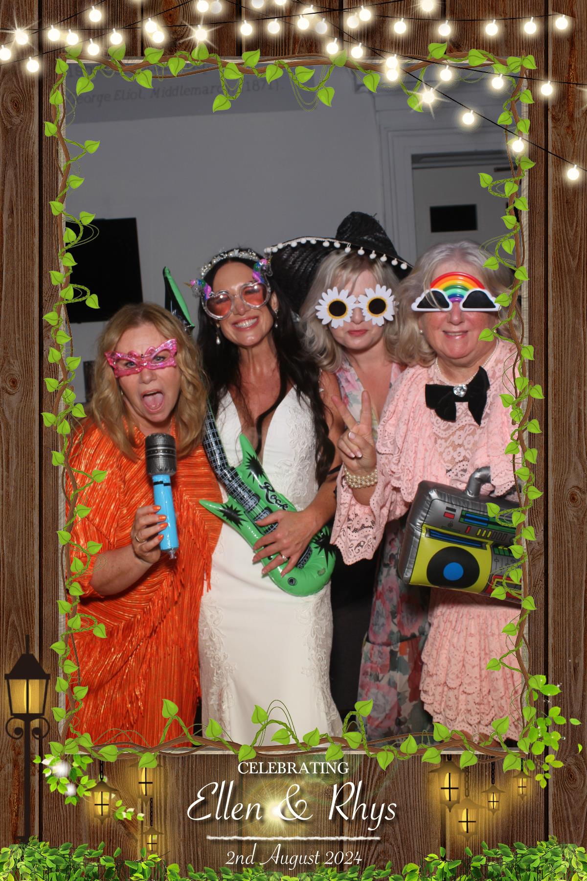 Ellen & Rhys' Wedding | View more photos from the event at gallery.liverpoolselfiemirror.co.uk/u/LiverpoolSelfieMirror/Ellen-Rhys-Wedding