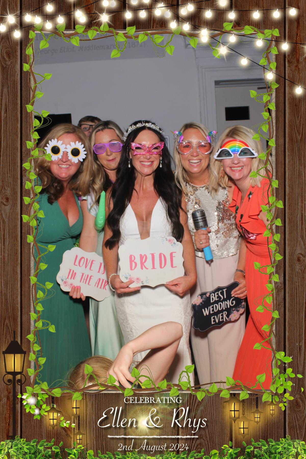 Ellen & Rhys' Wedding | View more photos from the event at gallery.liverpoolselfiemirror.co.uk/u/LiverpoolSelfieMirror/Ellen-Rhys-Wedding