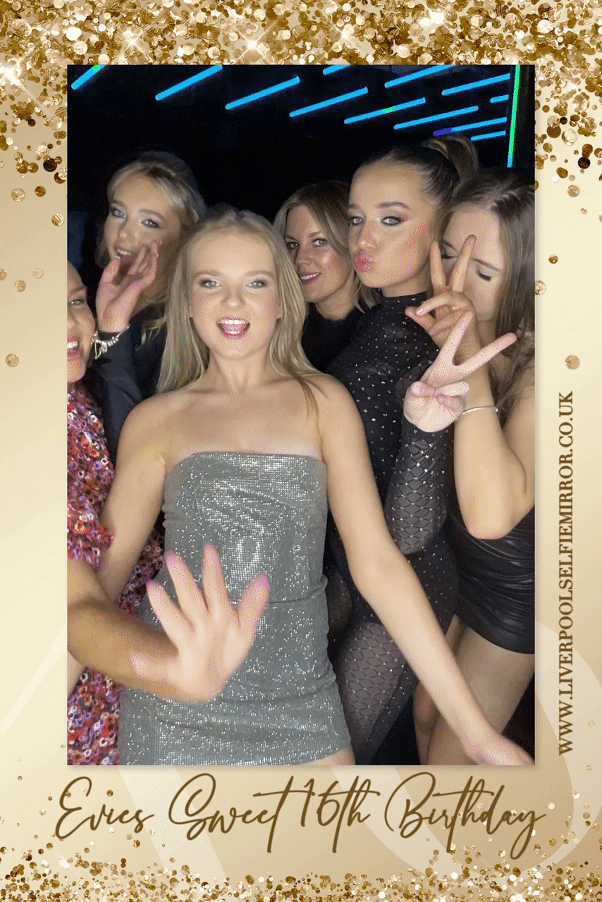 Evie's Sweet 16th | View more photos from the event at gallery.liverpoolselfiemirror.co.uk/u/LiverpoolSelfieMirror/Evies-Sweet-16th