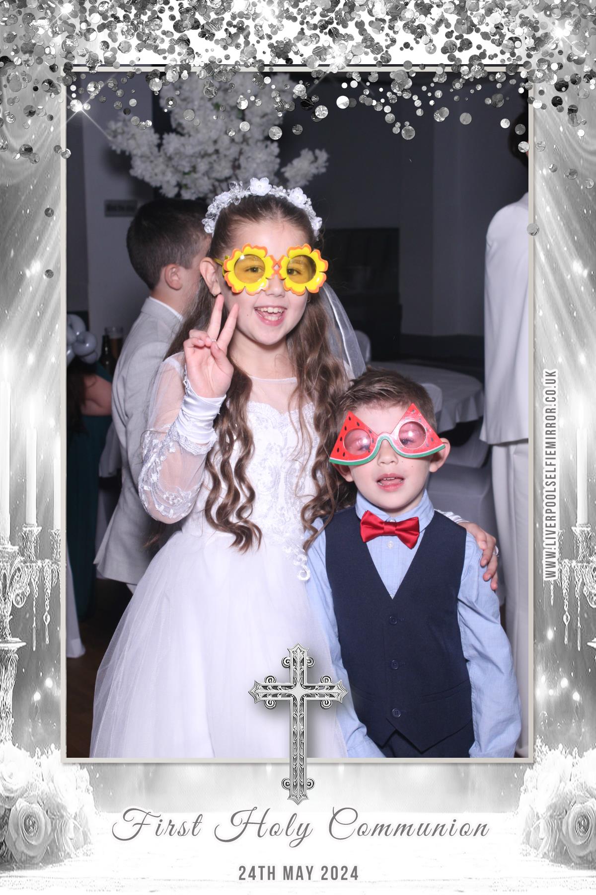 First Holy Communion | View more photos from the event at gallery.liverpoolselfiemirror.co.uk/u/LiverpoolSelfieMirror/First-Holy-Communion