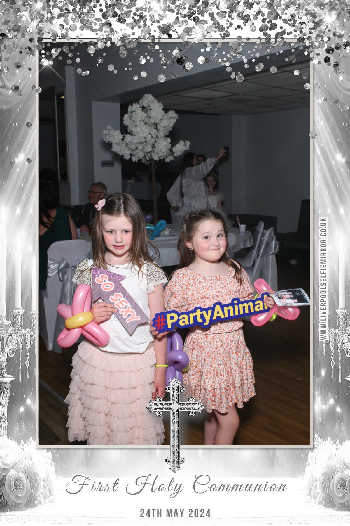 First Holy Communion | View more photos from the event at gallery.liverpoolselfiemirror.co.uk/u/LiverpoolSelfieMirror/First-Holy-Communion