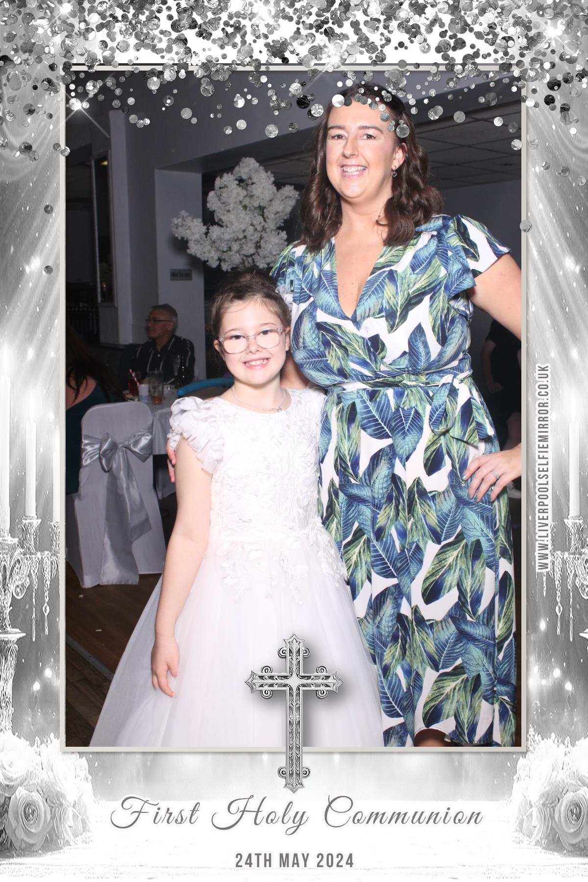 First Holy Communion | View more photos from the event at gallery.liverpoolselfiemirror.co.uk/u/LiverpoolSelfieMirror/First-Holy-Communion