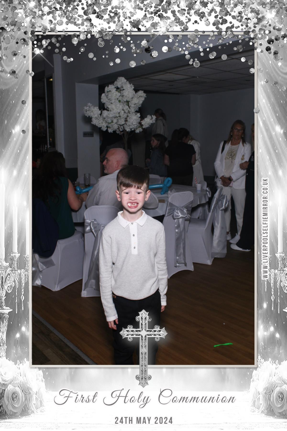 First Holy Communion | View more photos from the event at gallery.liverpoolselfiemirror.co.uk/u/LiverpoolSelfieMirror/First-Holy-Communion