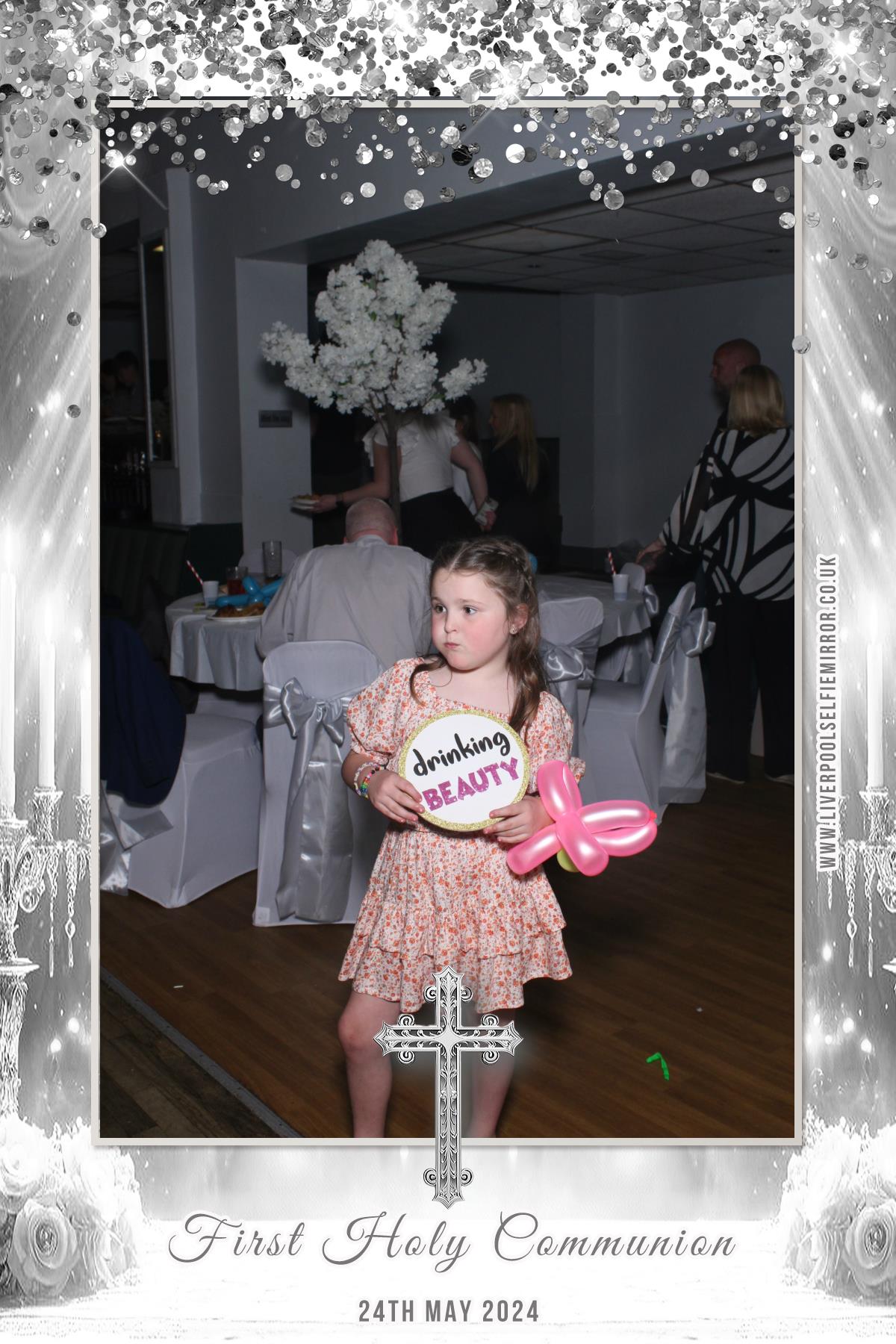 First Holy Communion | View more photos from the event at gallery.liverpoolselfiemirror.co.uk/u/LiverpoolSelfieMirror/First-Holy-Communion