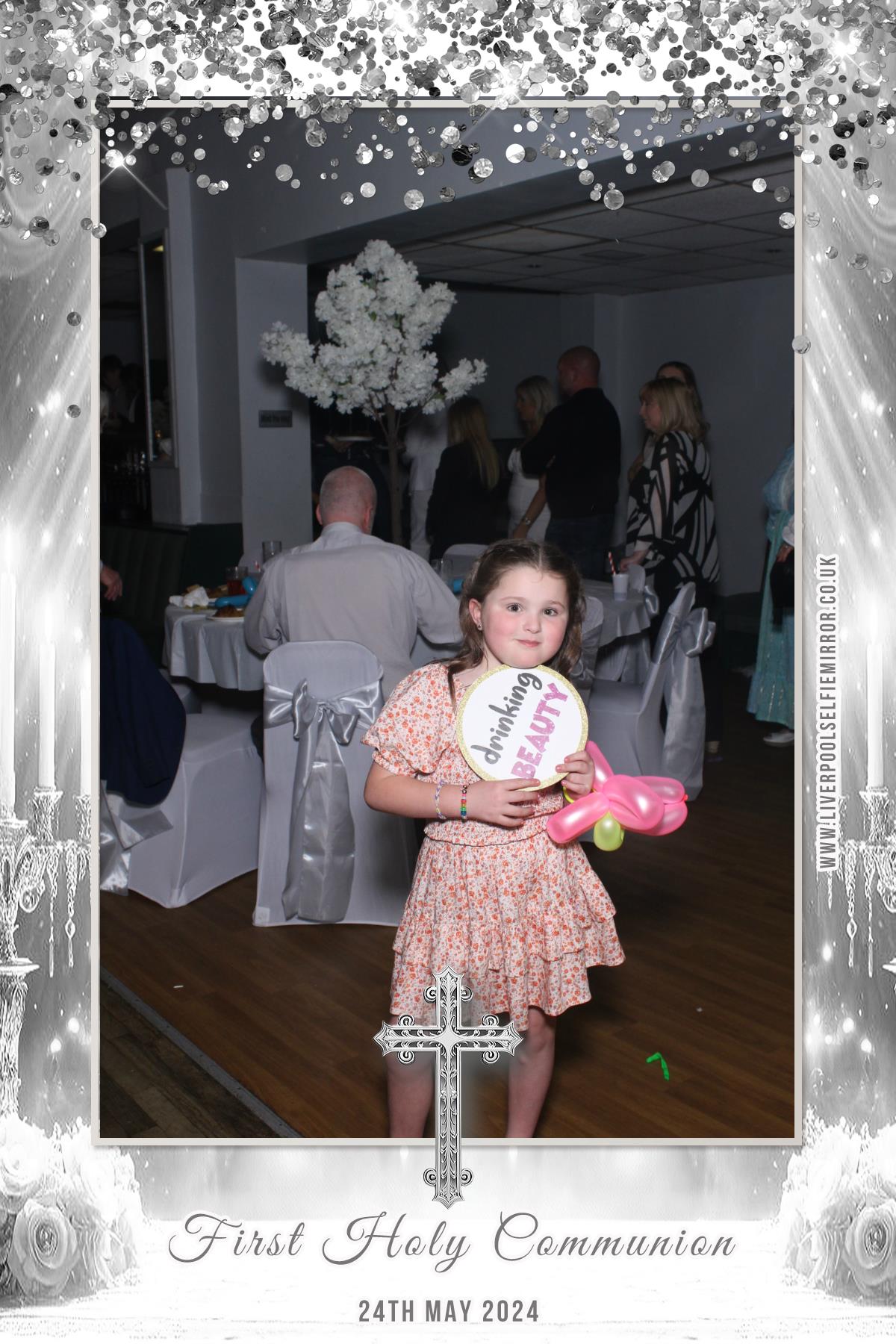 First Holy Communion | View more photos from the event at gallery.liverpoolselfiemirror.co.uk/u/LiverpoolSelfieMirror/First-Holy-Communion