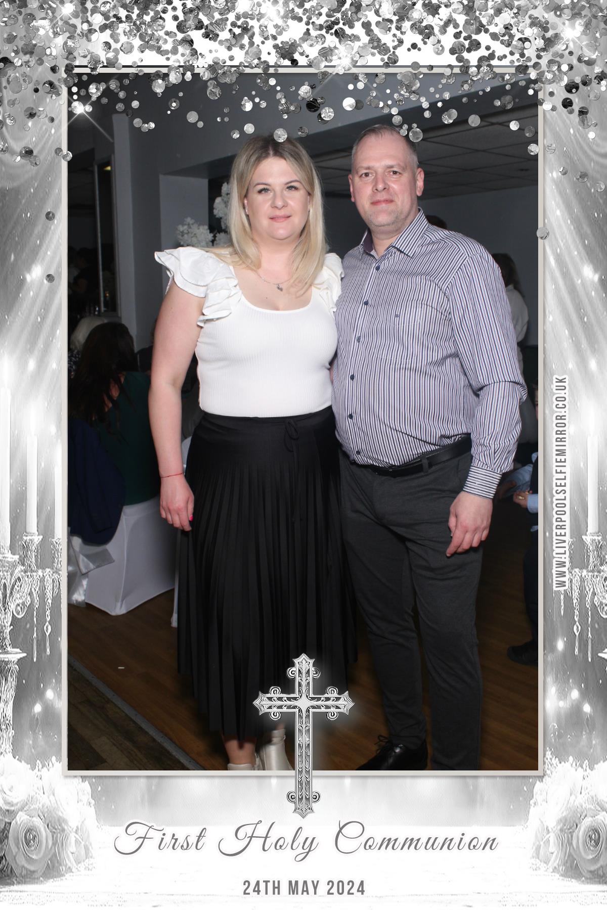 First Holy Communion | View more photos from the event at gallery.liverpoolselfiemirror.co.uk/u/LiverpoolSelfieMirror/First-Holy-Communion