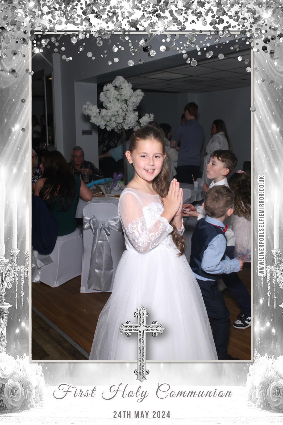 First Holy Communion | View more photos from the event at gallery.liverpoolselfiemirror.co.uk/u/LiverpoolSelfieMirror/First-Holy-Communion