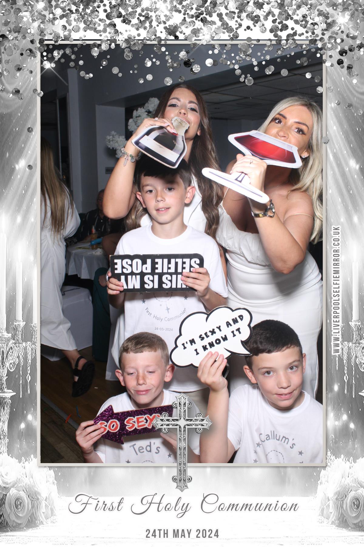 First Holy Communion | View more photos from the event at gallery.liverpoolselfiemirror.co.uk/u/LiverpoolSelfieMirror/First-Holy-Communion