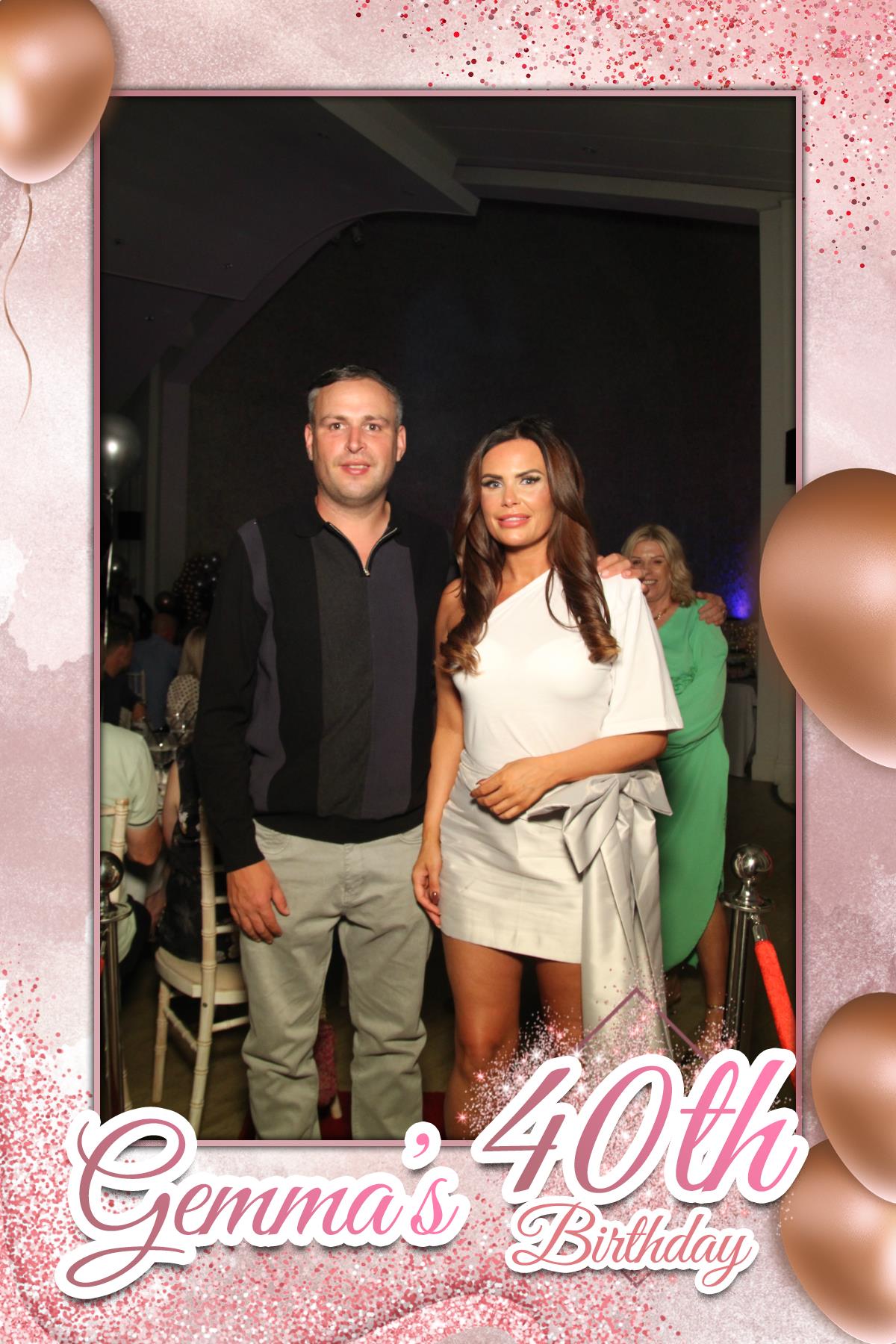 Gemma's 40th Birthday | View more photos from the event at gallery.liverpoolselfiemirror.co.uk/u/LiverpoolSelfieMirror/Gemmas-40th-Birthday-0