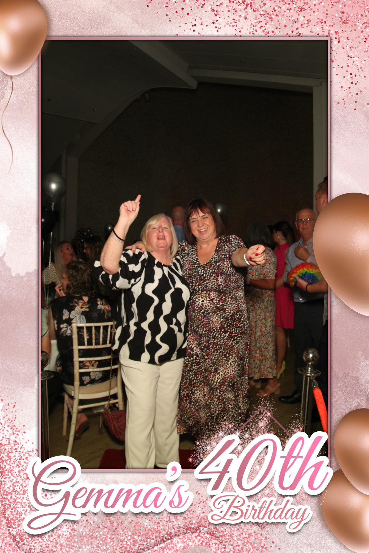 Gemma's 40th Birthday | View more photos from the event at gallery.liverpoolselfiemirror.co.uk/u/LiverpoolSelfieMirror/Gemmas-40th-Birthday-0