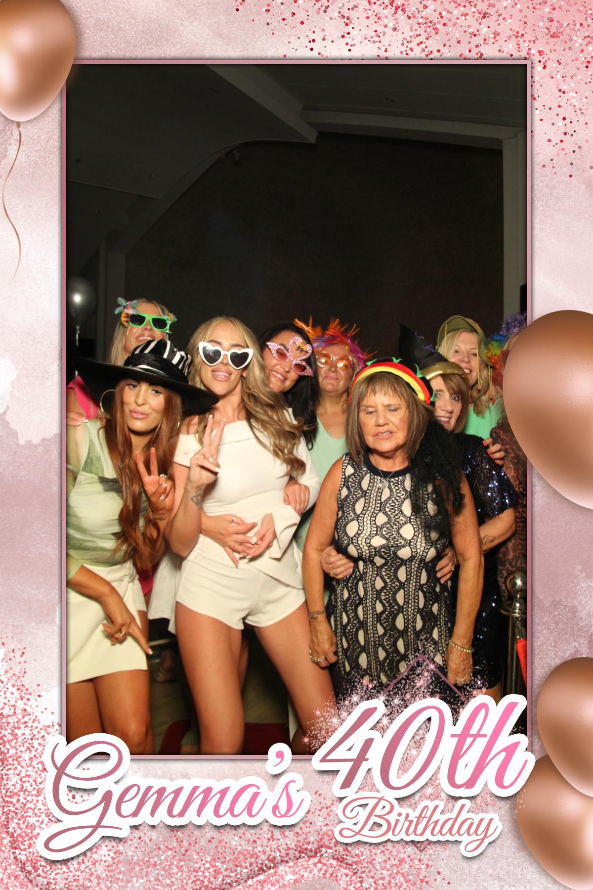 Gemma's 40th Birthday | View more photos from the event at gallery.liverpoolselfiemirror.co.uk/u/LiverpoolSelfieMirror/Gemmas-40th-Birthday-0