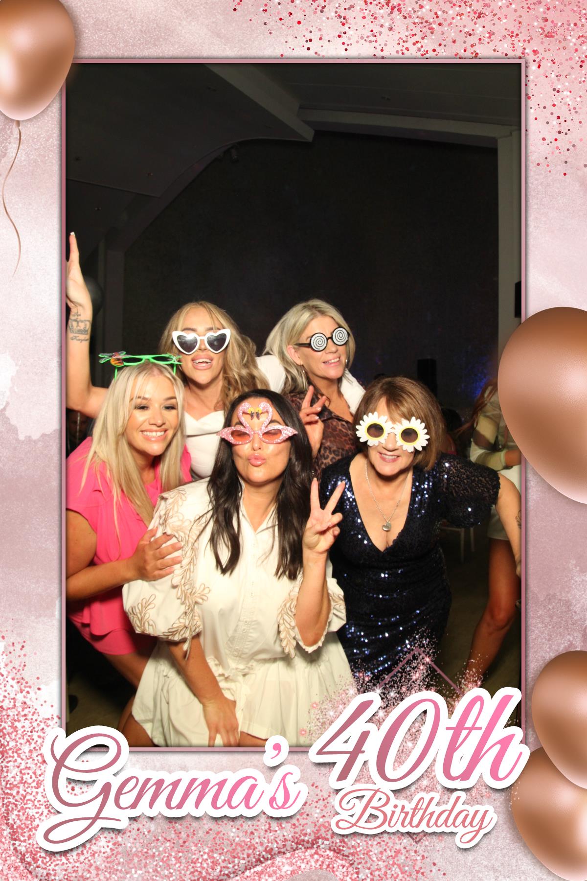 Gemma's 40th Birthday | View more photos from the event at gallery.liverpoolselfiemirror.co.uk/u/LiverpoolSelfieMirror/Gemmas-40th-Birthday-0