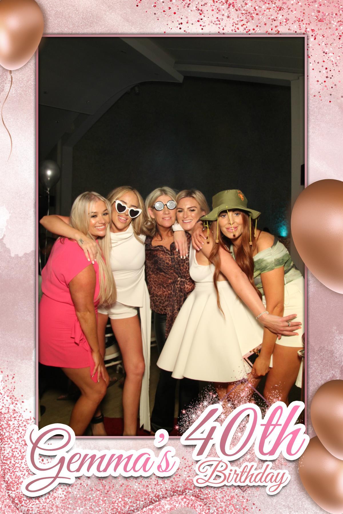 Gemma's 40th Birthday | View more photos from the event at gallery.liverpoolselfiemirror.co.uk/u/LiverpoolSelfieMirror/Gemmas-40th-Birthday-0
