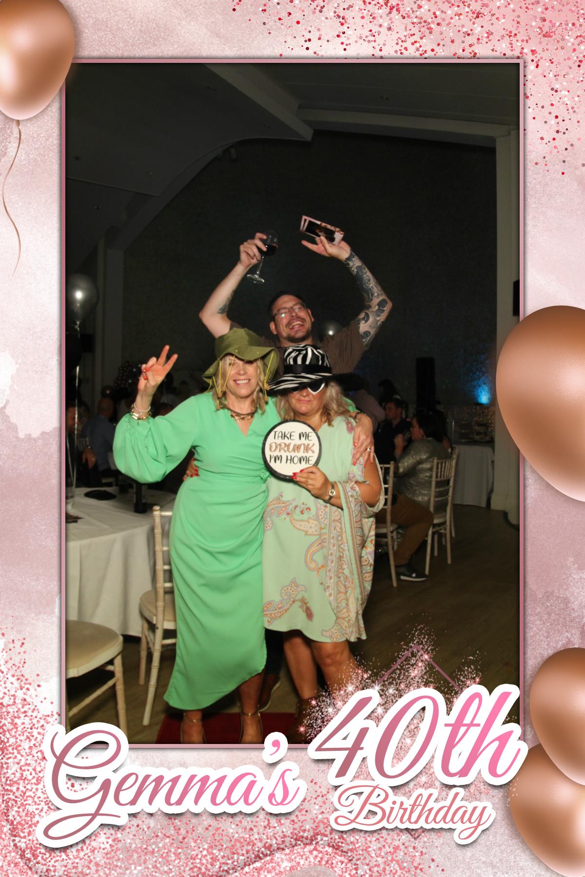 Gemma's 40th Birthday | View more photos from the event at gallery.liverpoolselfiemirror.co.uk/u/LiverpoolSelfieMirror/Gemmas-40th-Birthday-0