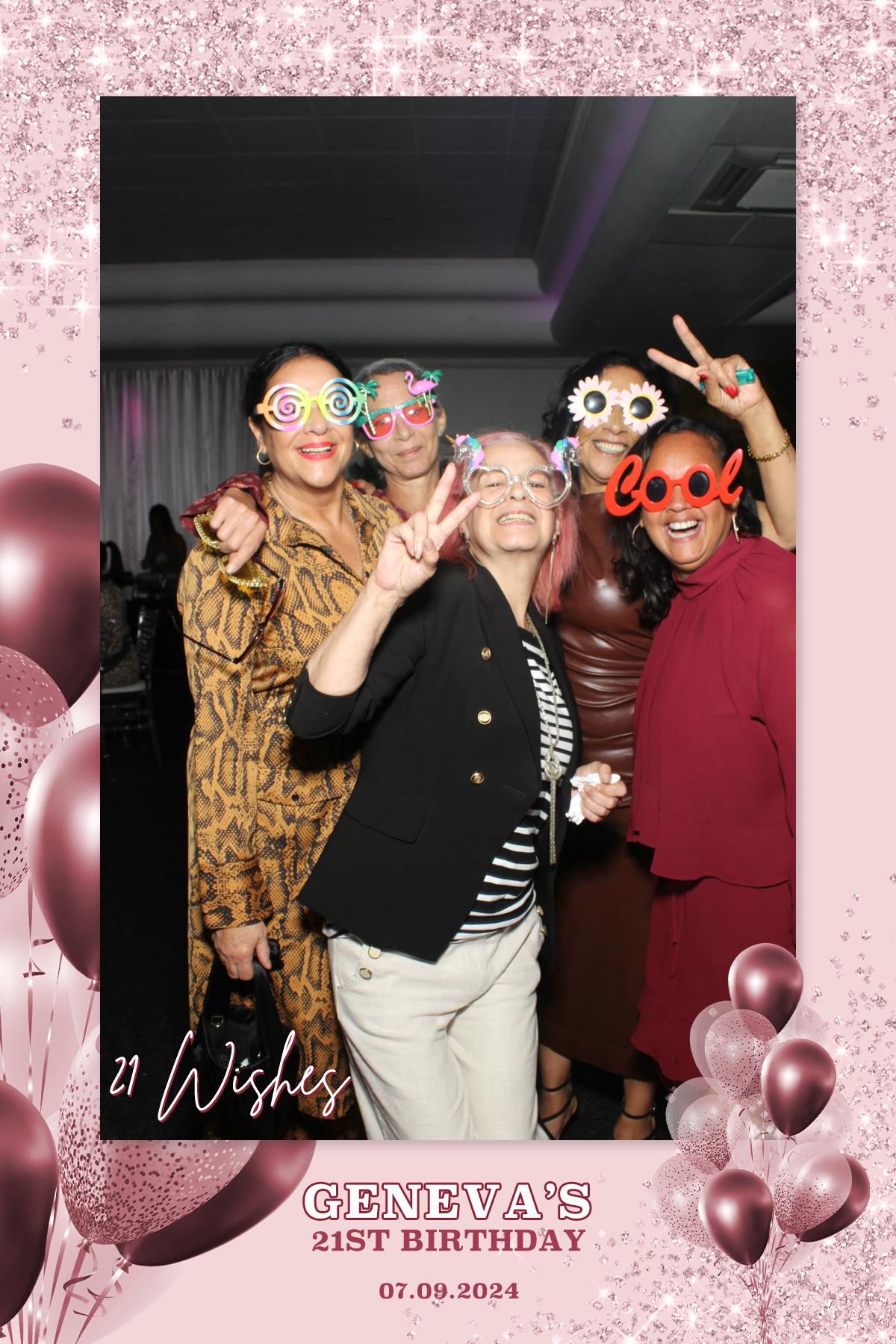 Geneva's 21st Birthday | View more photos from the event at gallery.liverpoolselfiemirror.co.uk/u/LiverpoolSelfieMirror/Genevas-21st-Birthday