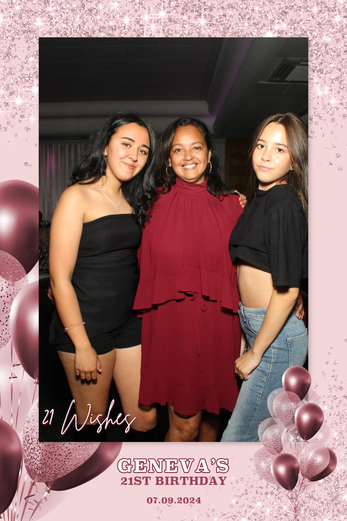 Geneva's 21st Birthday | View more photos from the event at gallery.liverpoolselfiemirror.co.uk/u/LiverpoolSelfieMirror/Genevas-21st-Birthday