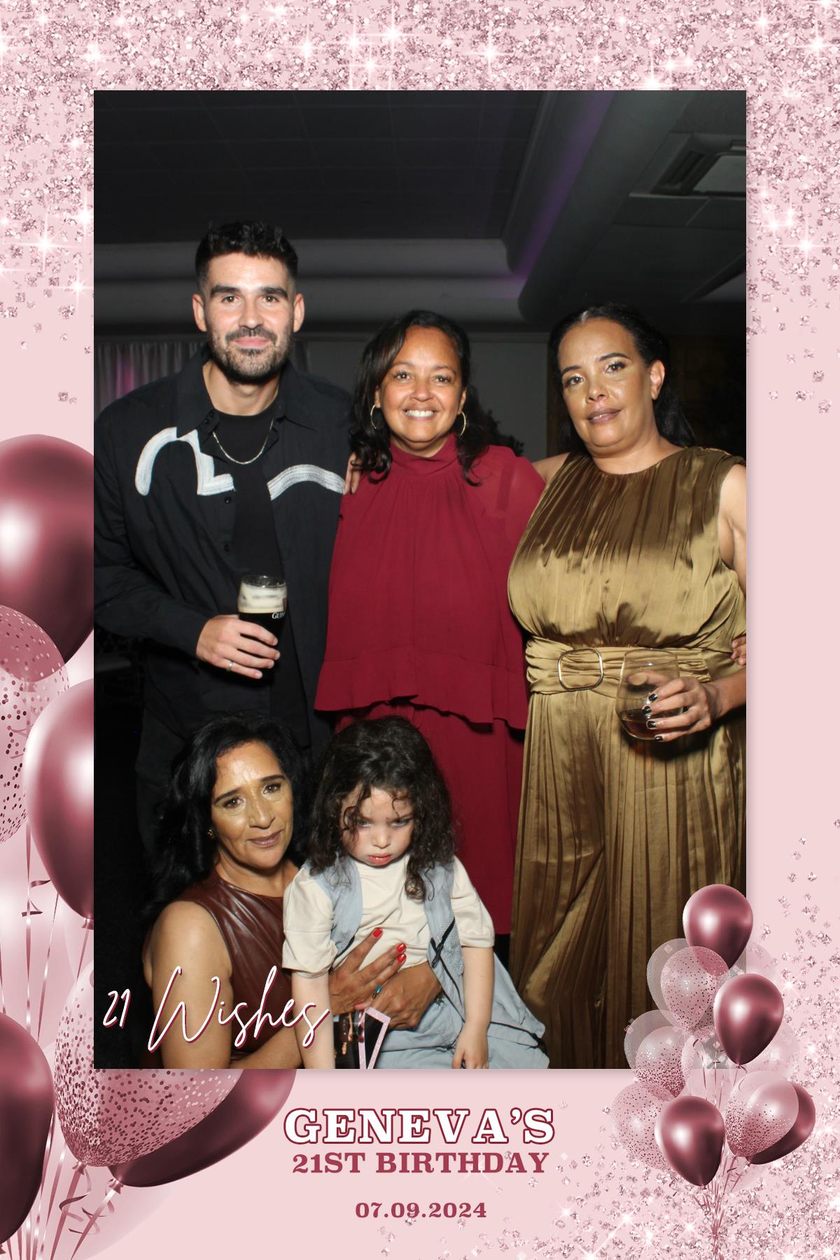 Geneva's 21st Birthday | View more photos from the event at gallery.liverpoolselfiemirror.co.uk/u/LiverpoolSelfieMirror/Genevas-21st-Birthday