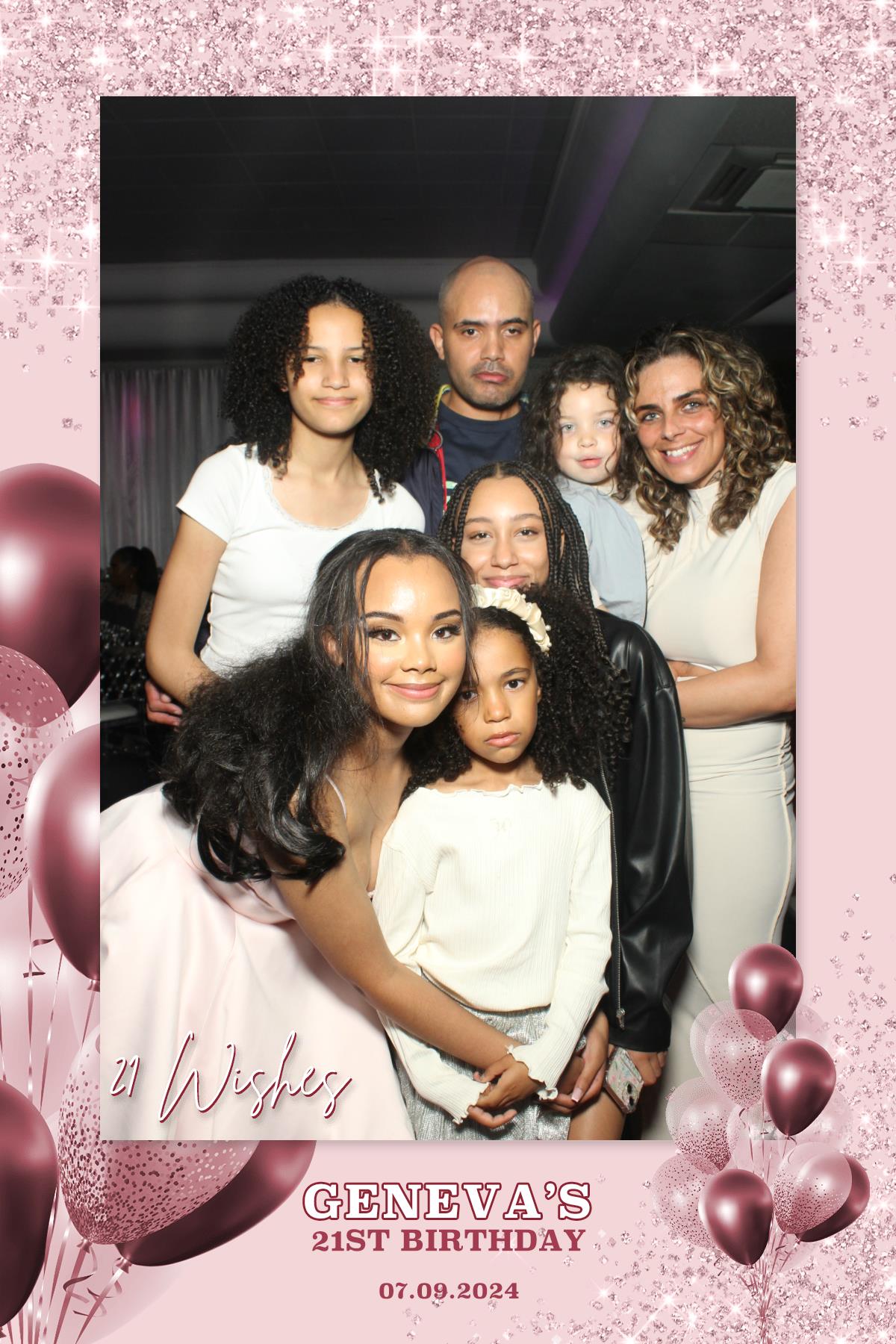 Geneva's 21st Birthday | View more photos from the event at gallery.liverpoolselfiemirror.co.uk/u/LiverpoolSelfieMirror/Genevas-21st-Birthday