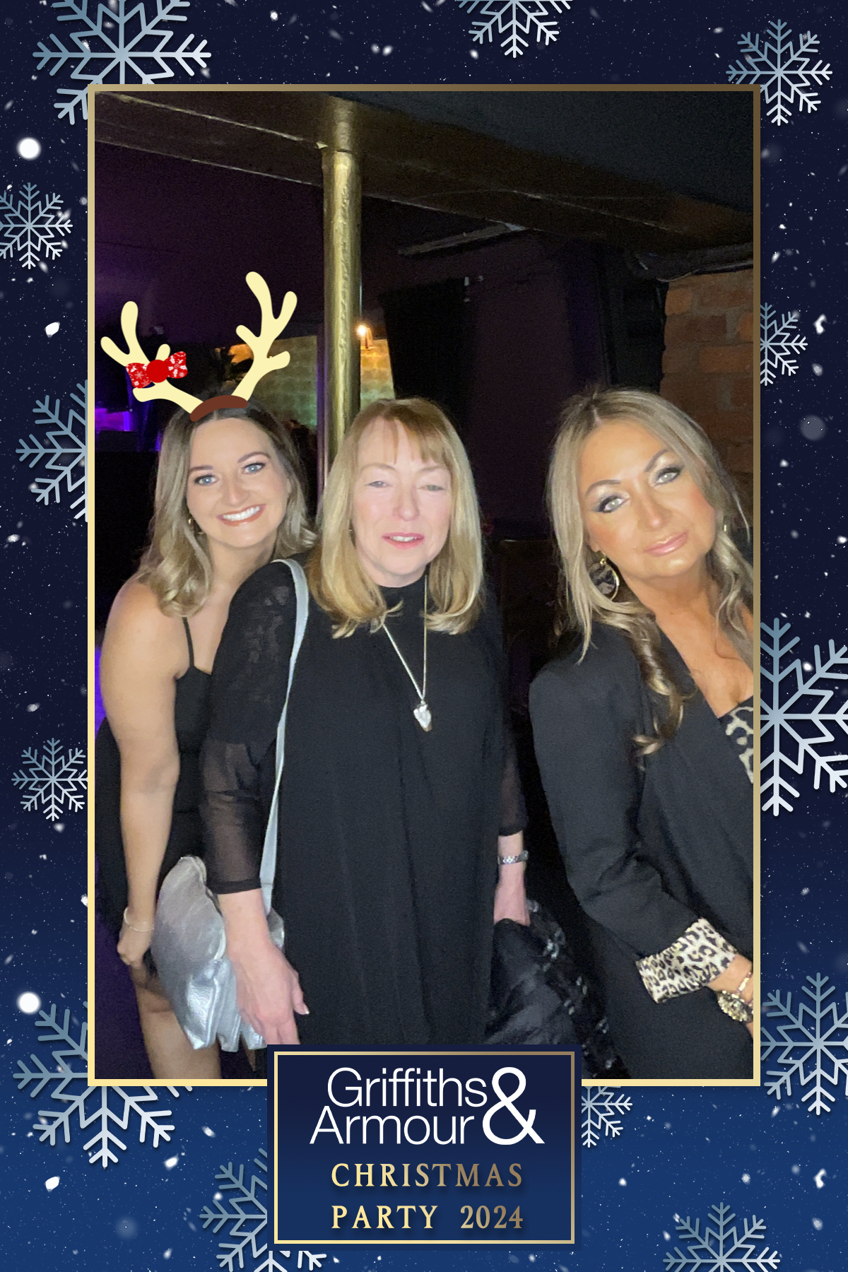 Griffiths Armour Christmas Party | View more photos from the event at gallery.liverpoolselfiemirror.co.uk/u/LiverpoolSelfieMirror/Griffiths-Armour-Christmas-Party-0