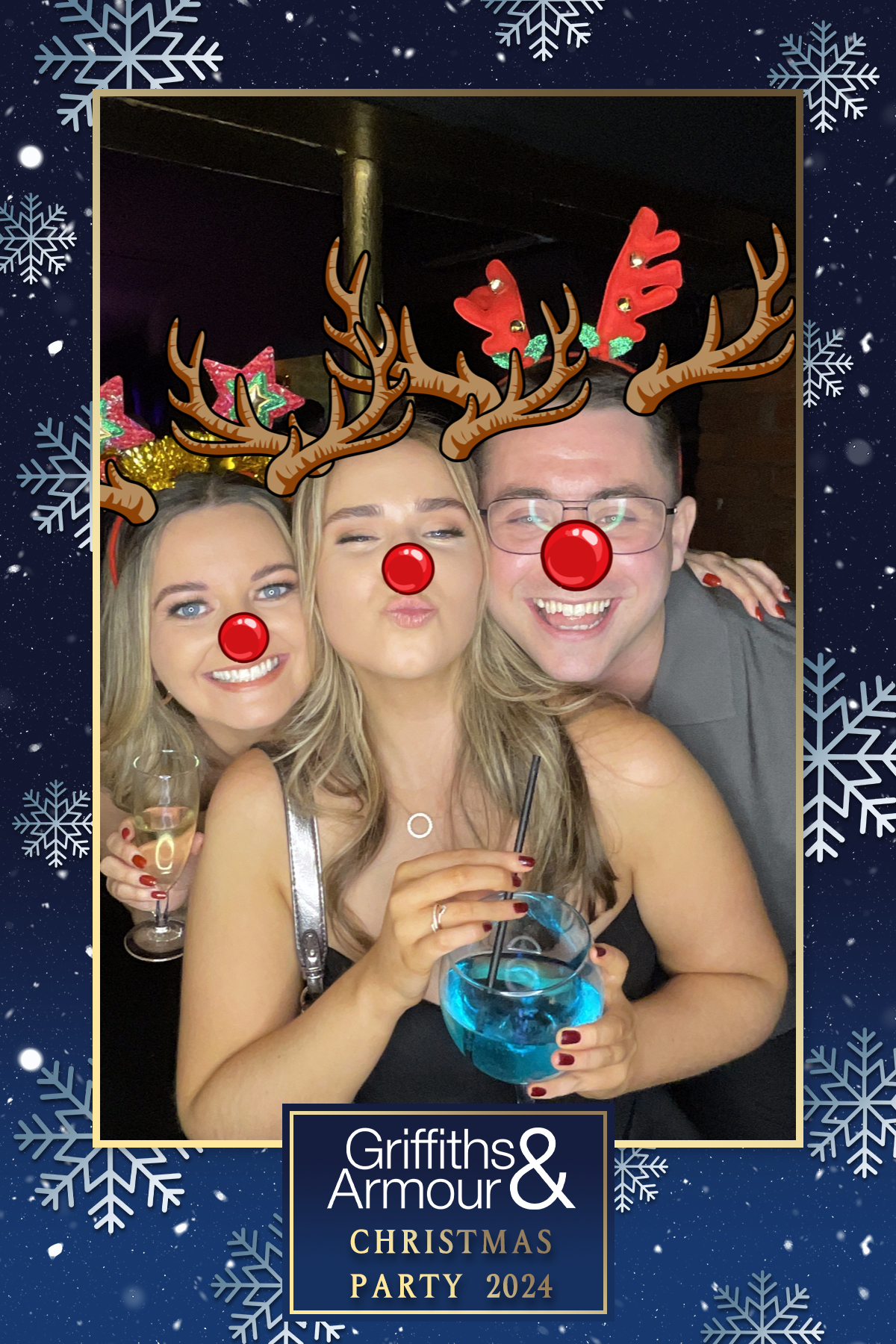 Griffiths Armour Christmas Party | View more photos from the event at gallery.liverpoolselfiemirror.co.uk/u/LiverpoolSelfieMirror/Griffiths-Armour-Christmas-Party-0