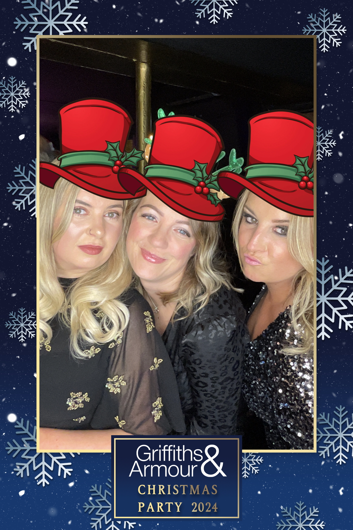 Griffiths Armour Christmas Party | View more photos from the event at gallery.liverpoolselfiemirror.co.uk/u/LiverpoolSelfieMirror/Griffiths-Armour-Christmas-Party-0