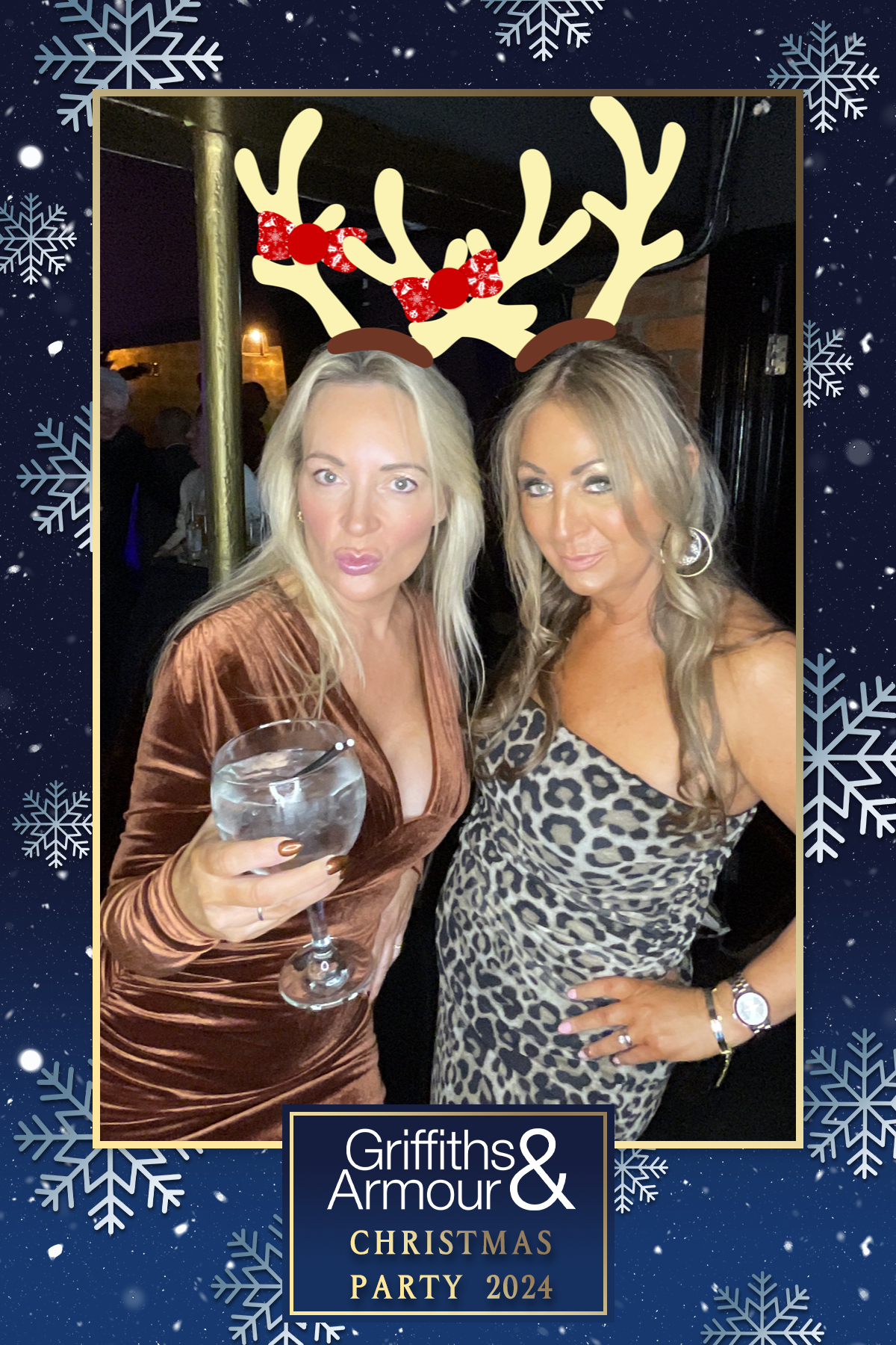 Griffiths Armour Christmas Party | View more photos from the event at gallery.liverpoolselfiemirror.co.uk/u/LiverpoolSelfieMirror/Griffiths-Armour-Christmas-Party-0
