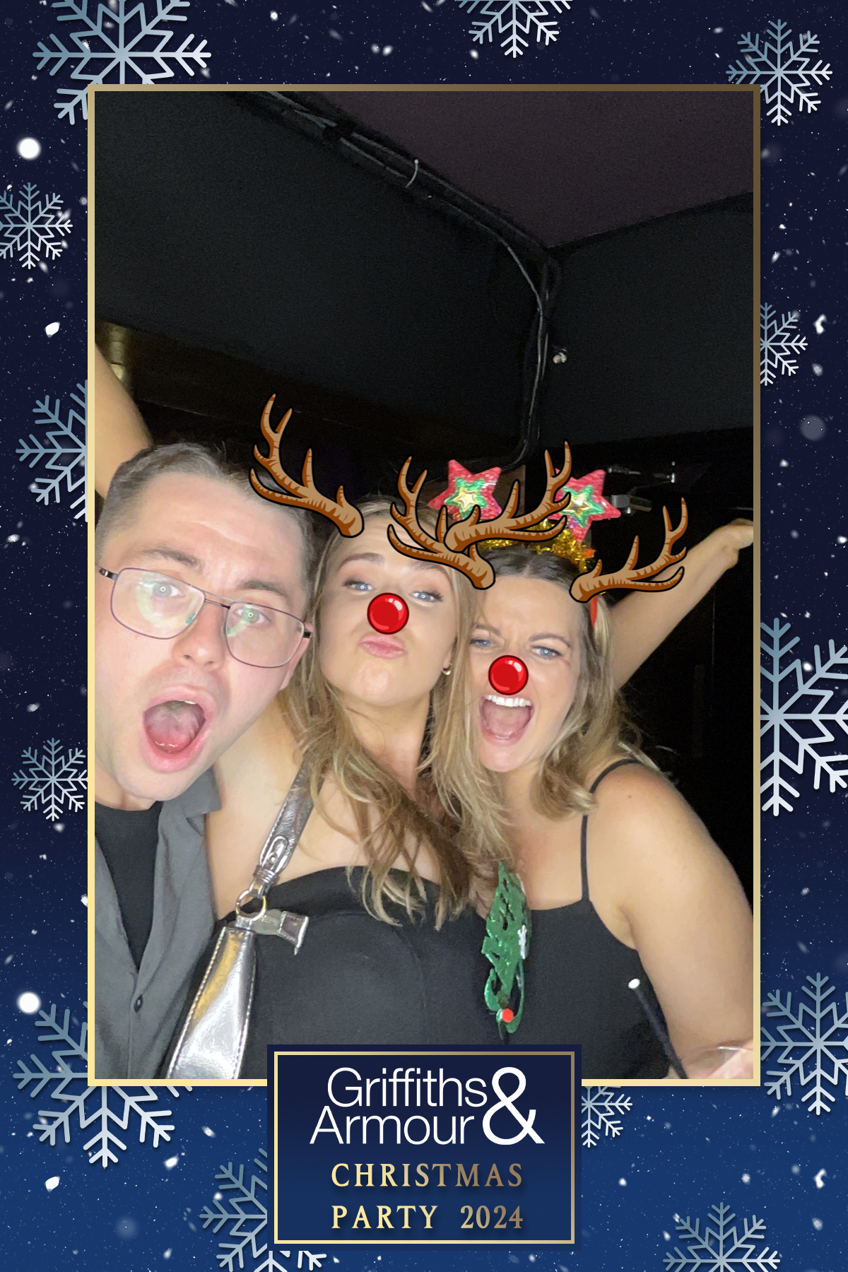 Griffiths Armour Christmas Party | View more photos from the event at gallery.liverpoolselfiemirror.co.uk/u/LiverpoolSelfieMirror/Griffiths-Armour-Christmas-Party-0