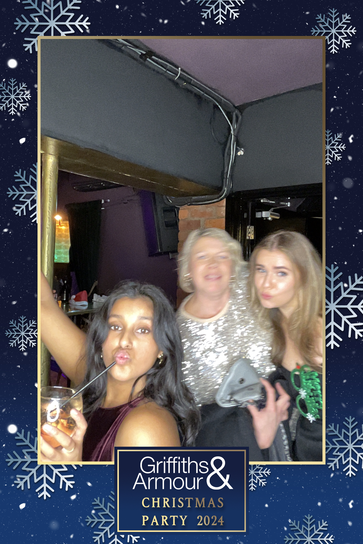 Griffiths Armour Christmas Party | View more photos from the event at gallery.liverpoolselfiemirror.co.uk/u/LiverpoolSelfieMirror/Griffiths-Armour-Christmas-Party-0