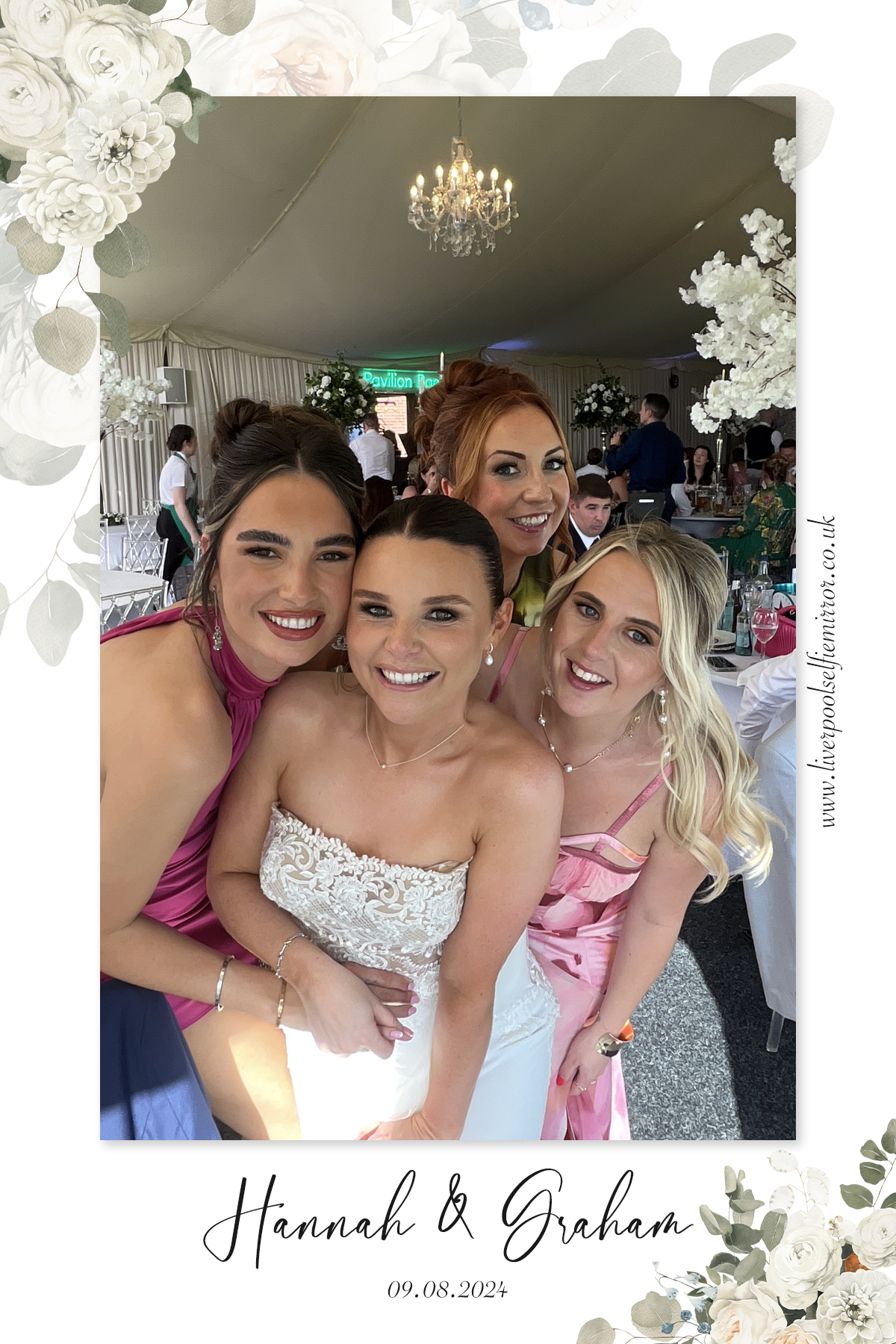 Hannah & Graham's Wedding | View more photos from the event at gallery.liverpoolselfiemirror.co.uk/u/LiverpoolSelfieMirror/Hannah-Grahams-Wedding