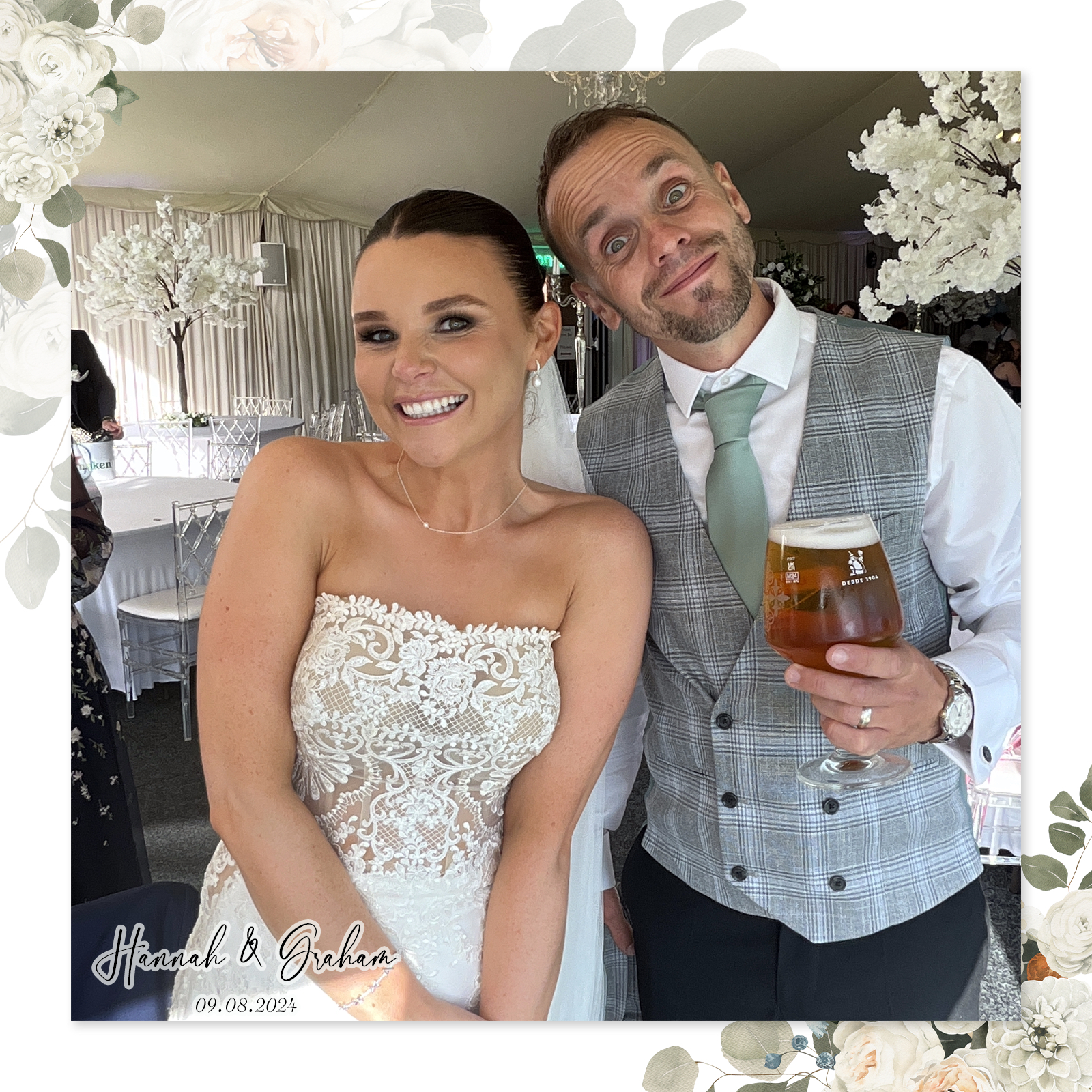 Hannah & Graham's Wedding | View more photos from the event at gallery.liverpoolselfiemirror.co.uk/u/LiverpoolSelfieMirror/Hannah-Grahams-Wedding