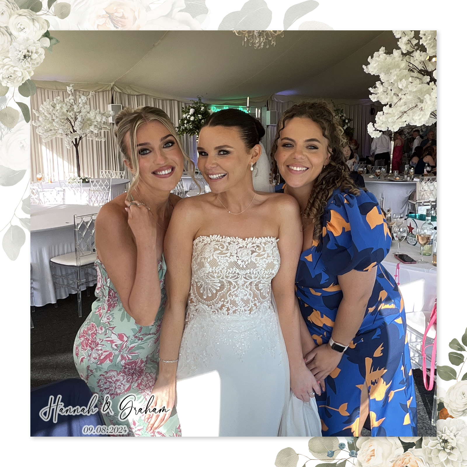 Hannah & Graham's Wedding | View more photos from the event at gallery.liverpoolselfiemirror.co.uk/u/LiverpoolSelfieMirror/Hannah-Grahams-Wedding