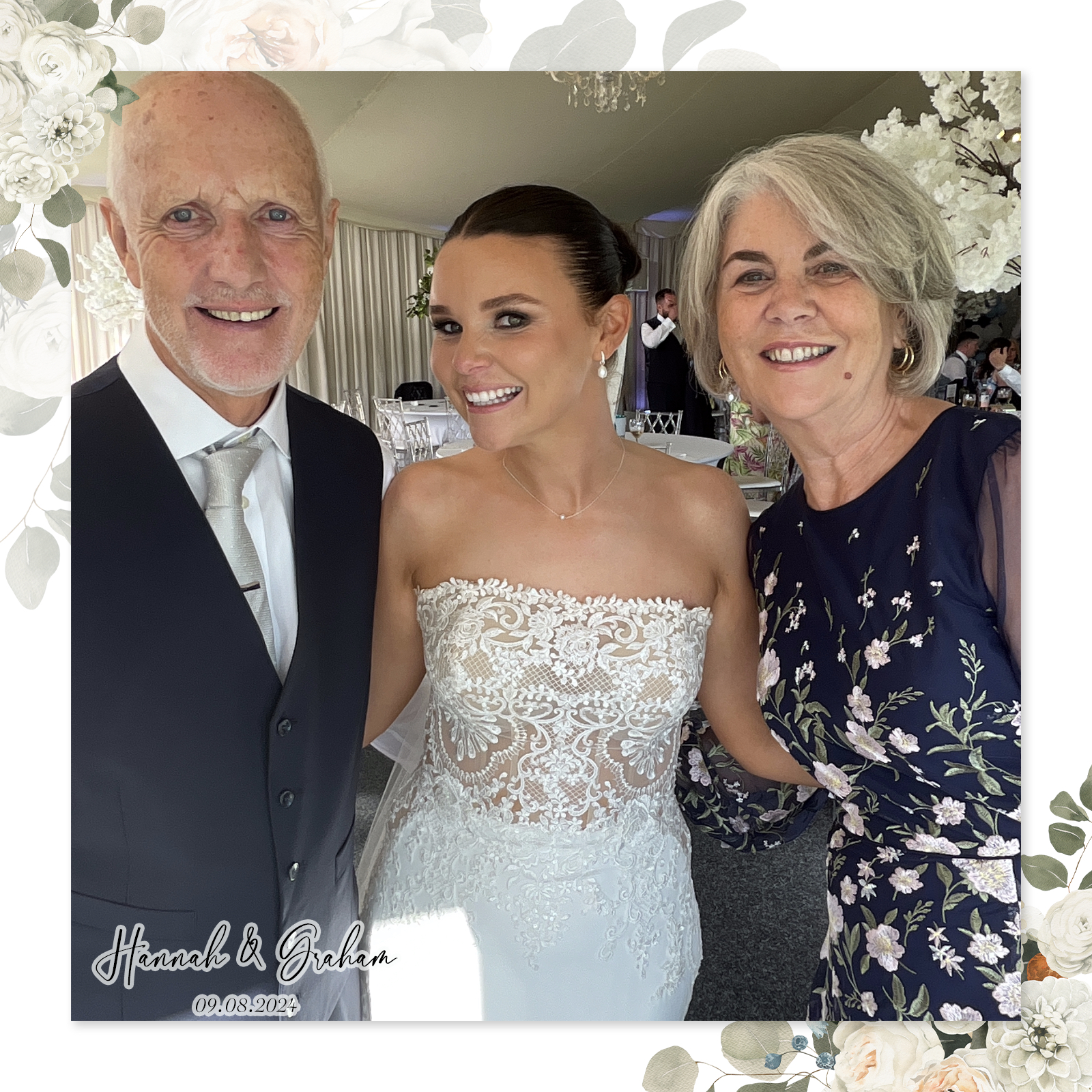 Hannah & Graham's Wedding | View more photos from the event at gallery.liverpoolselfiemirror.co.uk/u/LiverpoolSelfieMirror/Hannah-Grahams-Wedding