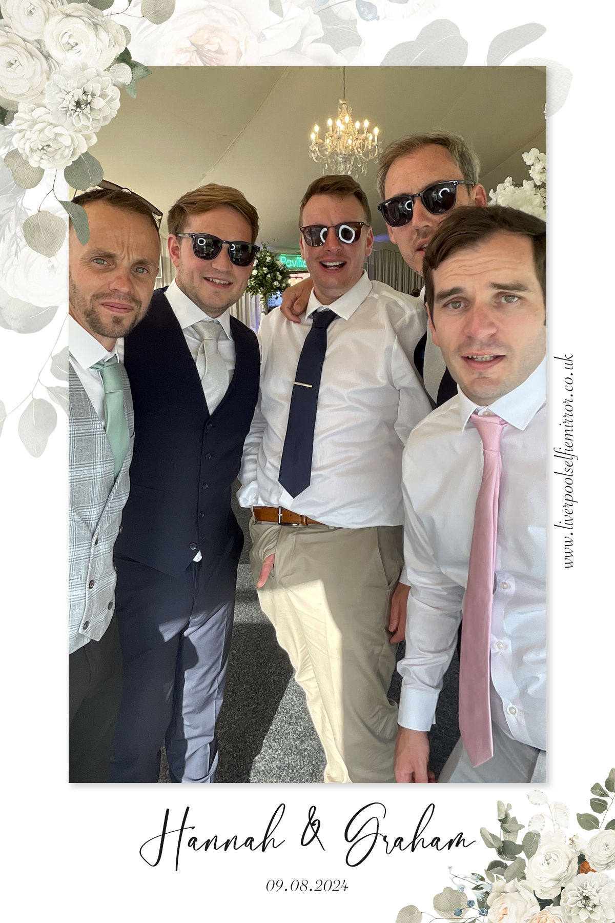 Hannah & Graham's Wedding | View more photos from the event at gallery.liverpoolselfiemirror.co.uk/u/LiverpoolSelfieMirror/Hannah-Grahams-Wedding
