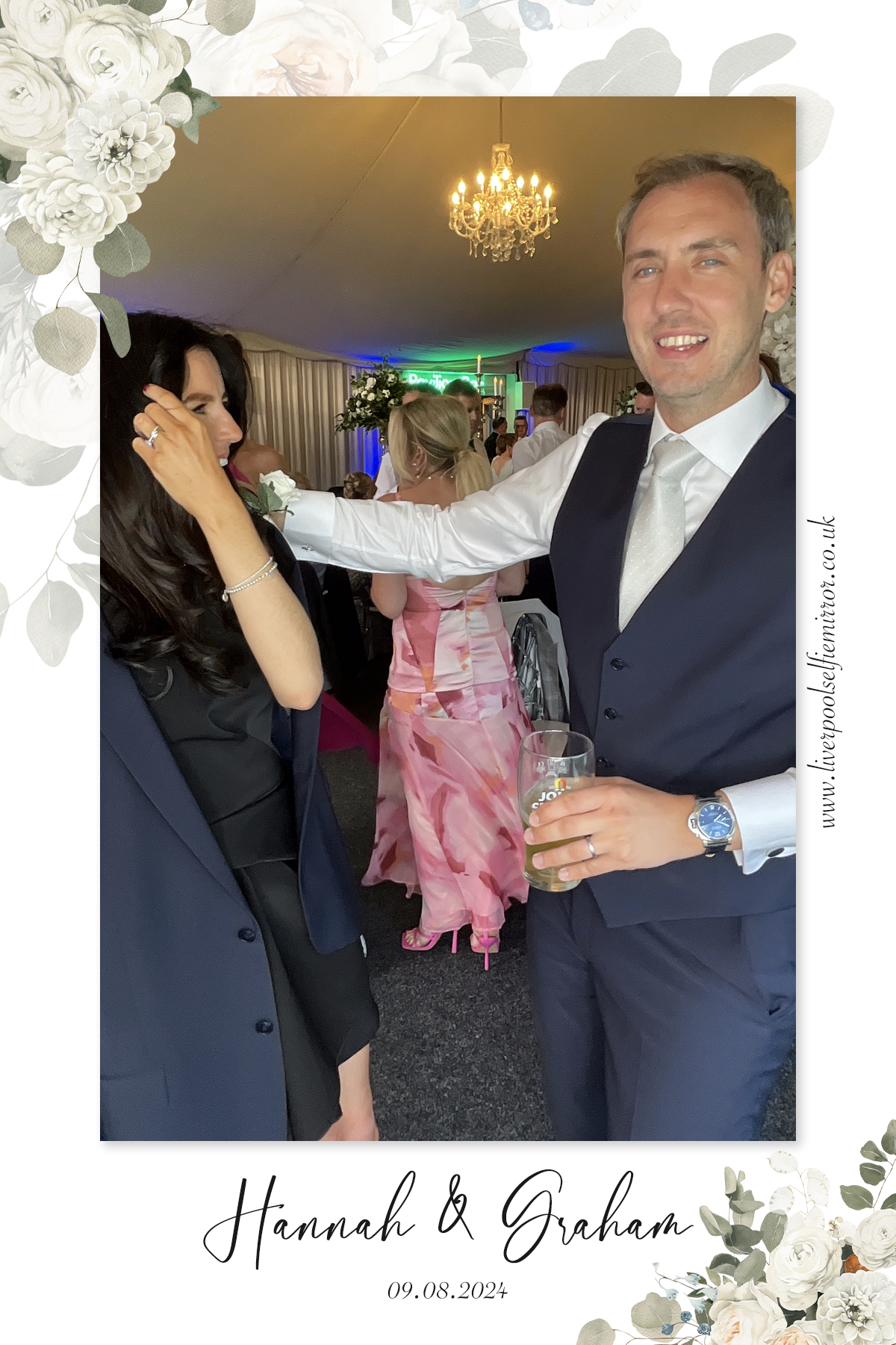 Hannah & Graham's Wedding | View more photos from the event at gallery.liverpoolselfiemirror.co.uk/u/LiverpoolSelfieMirror/Hannah-Grahams-Wedding