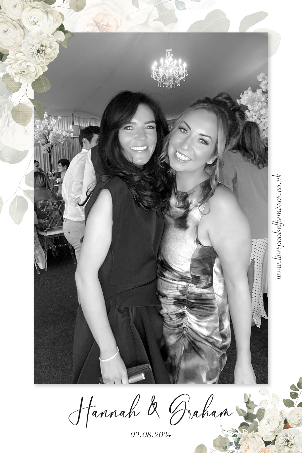 Hannah & Graham's Wedding | View more photos from the event at gallery.liverpoolselfiemirror.co.uk/u/LiverpoolSelfieMirror/Hannah-Grahams-Wedding