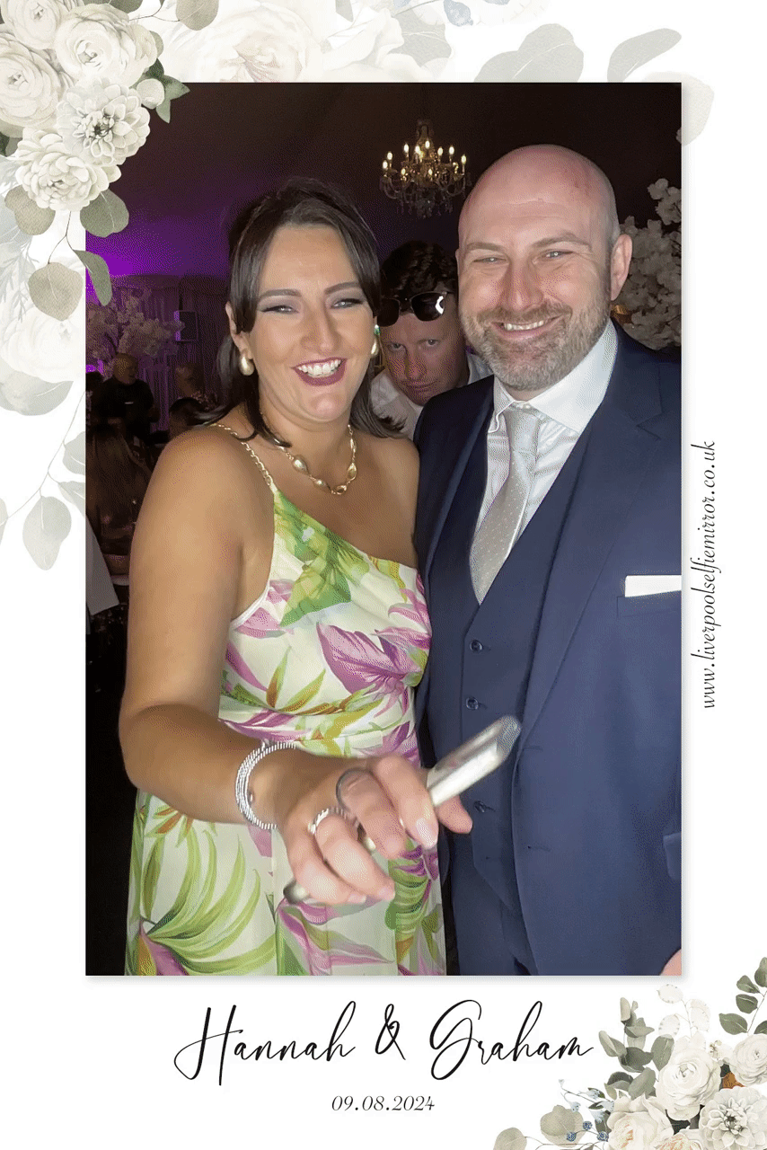 Hannah & Graham's Wedding | View more photos from the event at gallery.liverpoolselfiemirror.co.uk/u/LiverpoolSelfieMirror/Hannah-Grahams-Wedding