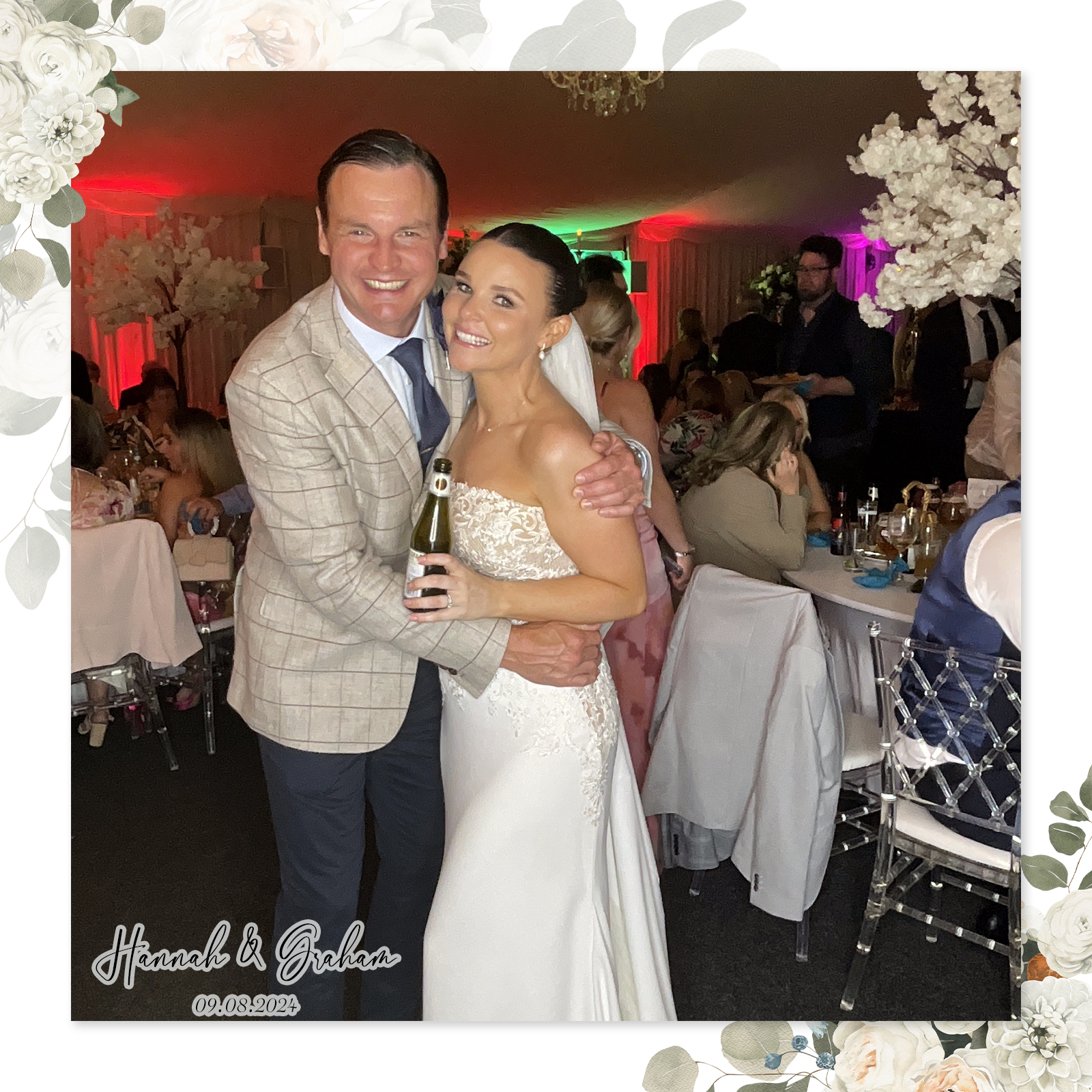 Hannah & Graham's Wedding | View more photos from the event at gallery.liverpoolselfiemirror.co.uk/u/LiverpoolSelfieMirror/Hannah-Grahams-Wedding