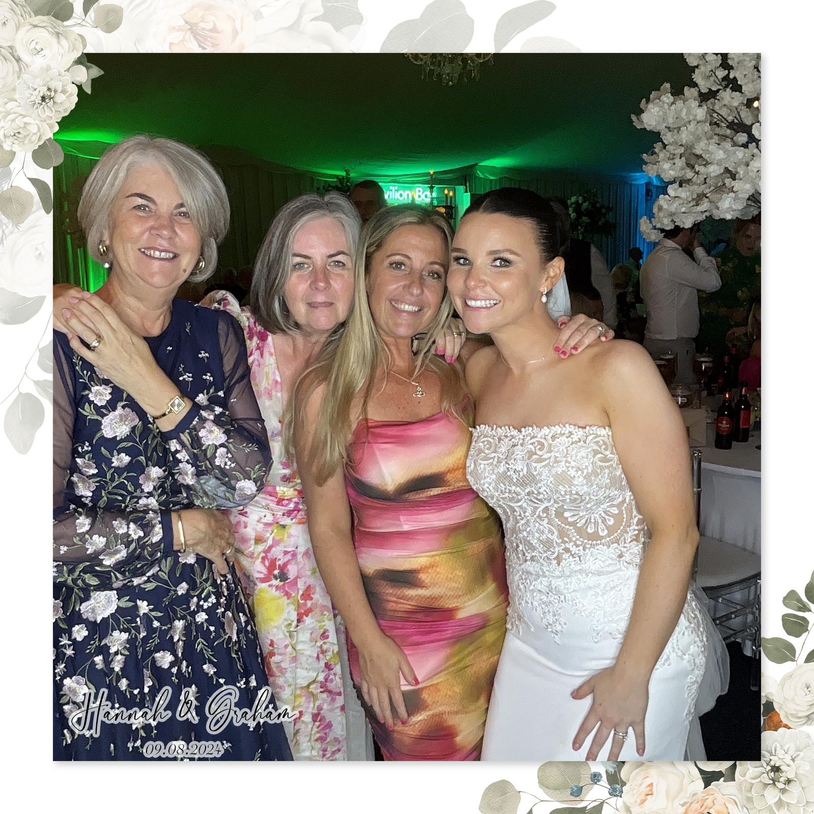 Hannah & Graham's Wedding | View more photos from the event at gallery.liverpoolselfiemirror.co.uk/u/LiverpoolSelfieMirror/Hannah-Grahams-Wedding