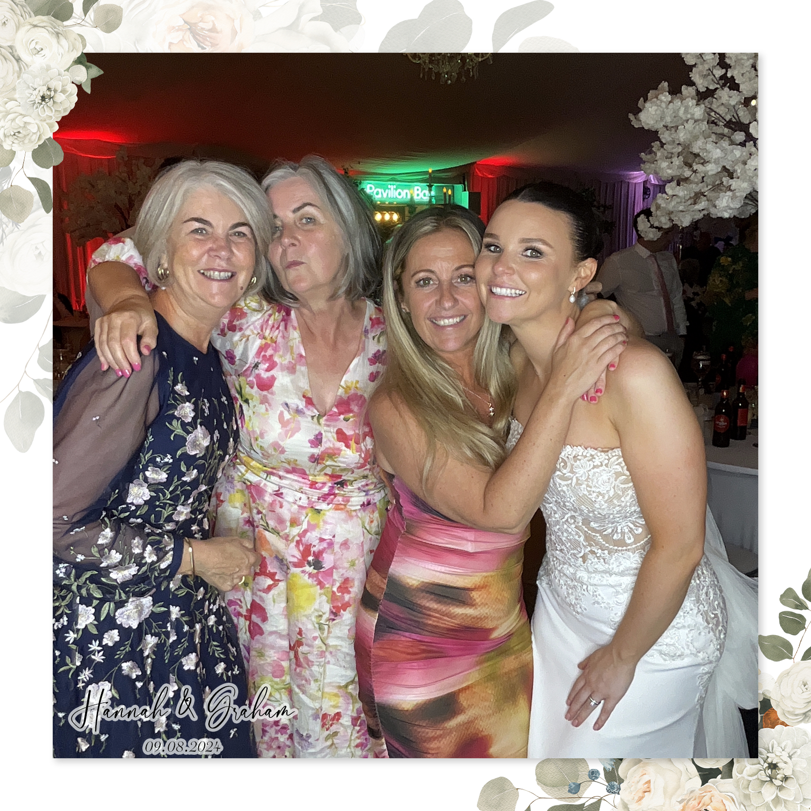 Hannah & Graham's Wedding | View more photos from the event at gallery.liverpoolselfiemirror.co.uk/u/LiverpoolSelfieMirror/Hannah-Grahams-Wedding